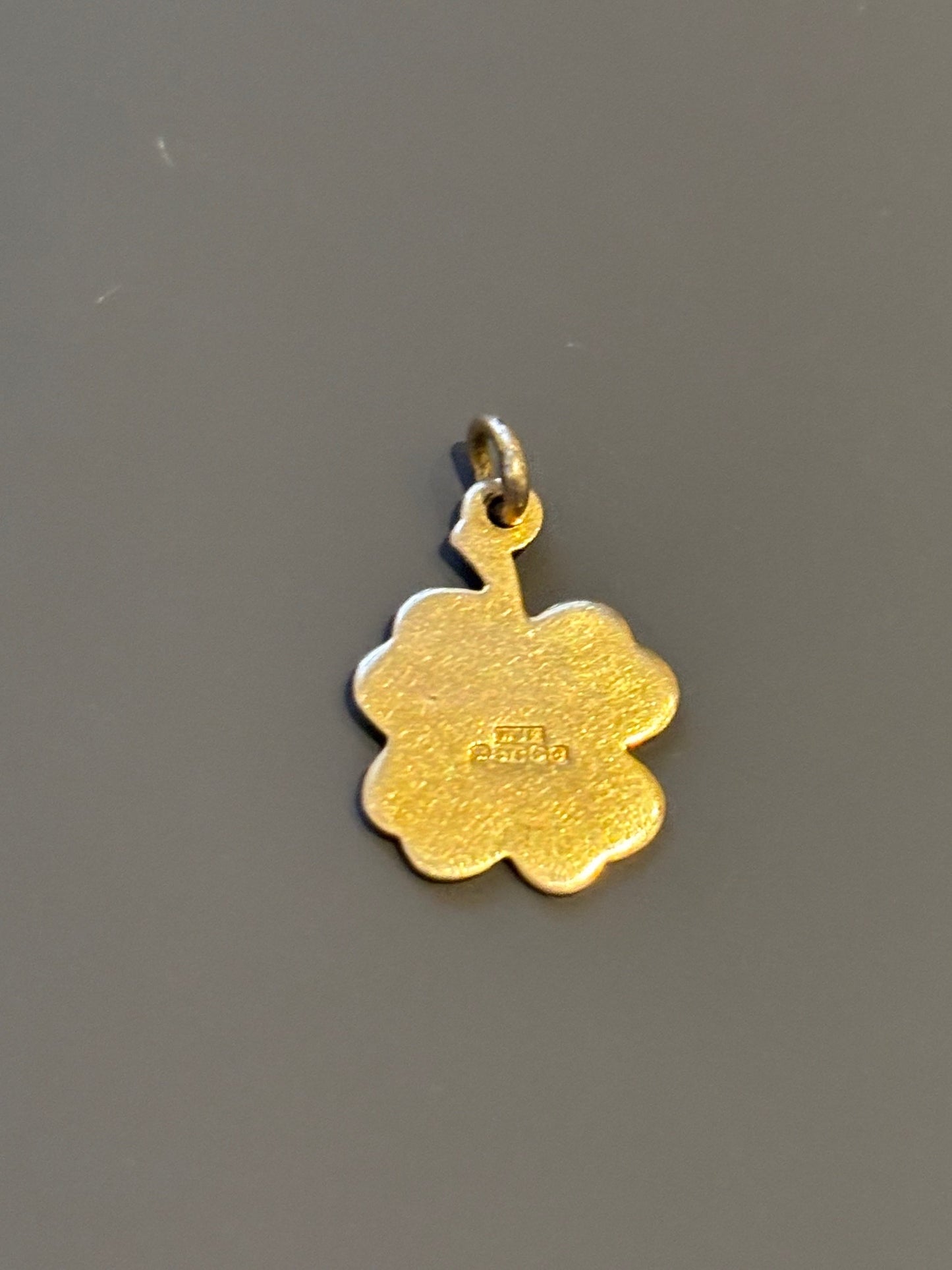 9k Gold Lucky 4 Leaf Clover Charm Pendant