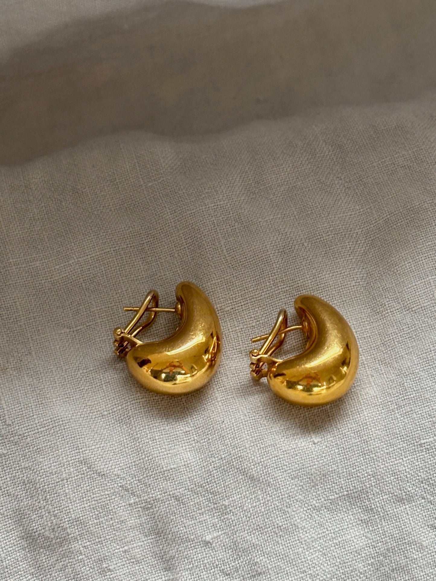Italian 18k Gold Organic Drop Shape Earrings