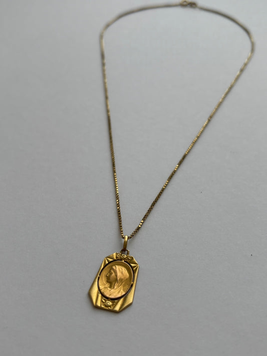 18k Mary Medallian and Chain