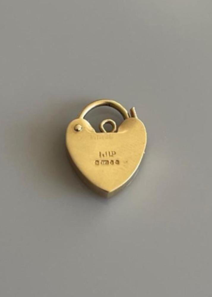 9ct / 9k Gold Heart Lock / Padlock Charm Pendant