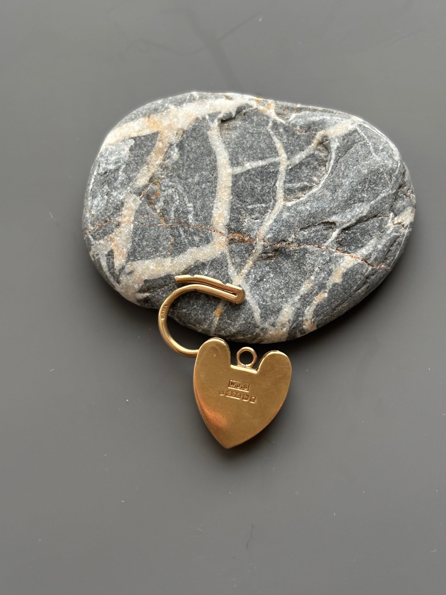 Vintage 9k Gold Heart Lock Pendant Charm