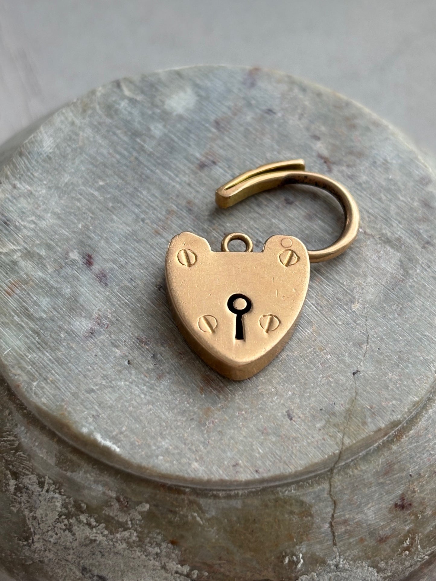 9k Gold Heart Padlock Carabiner Charm Pendant