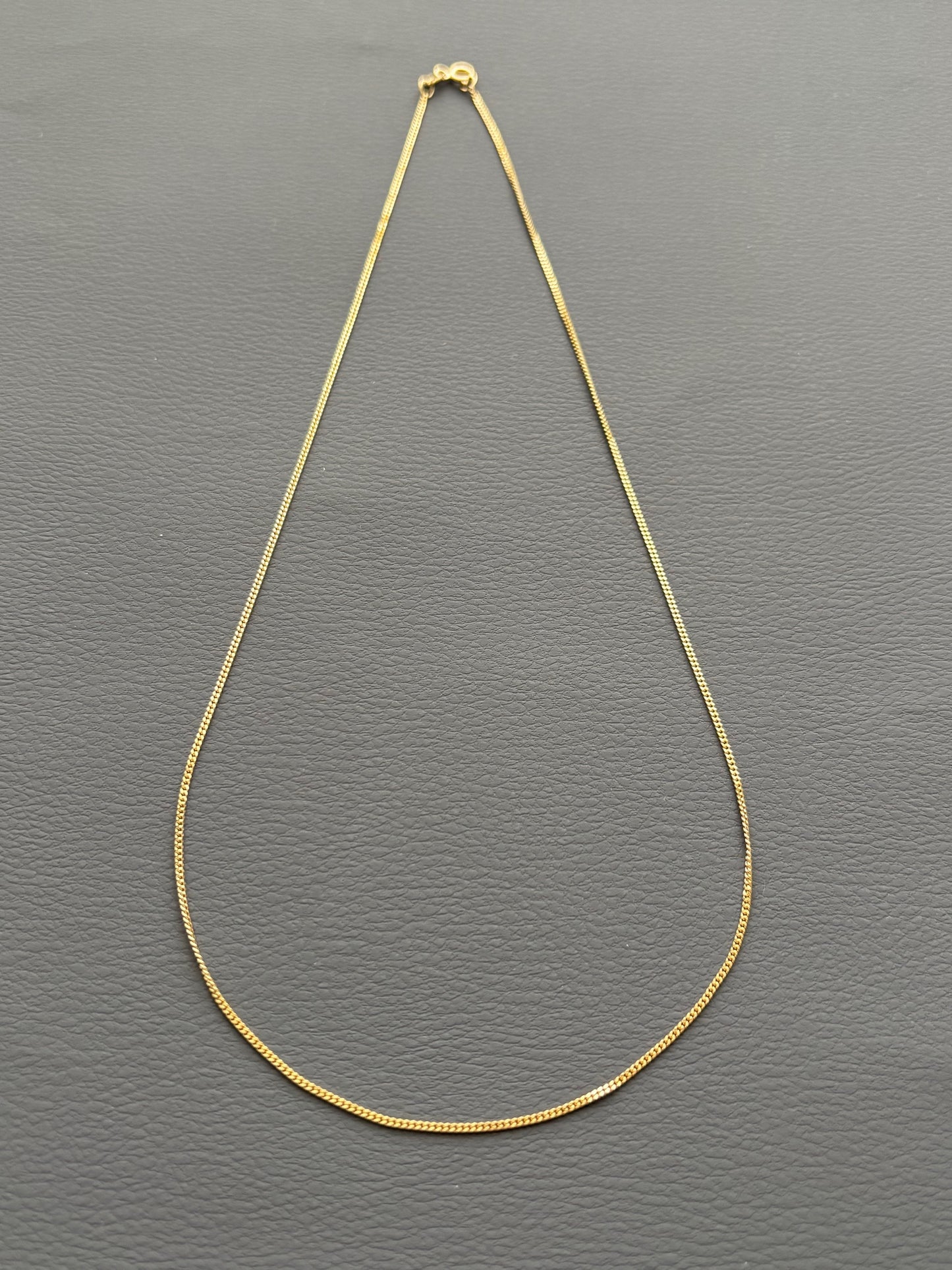 Vintage 18k Gold Mini Curb Link Chain