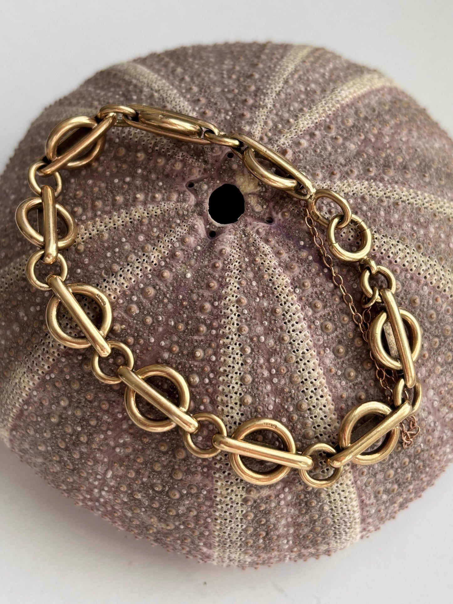 Stunning Vintage 9k Gold Circular Link Bracelet