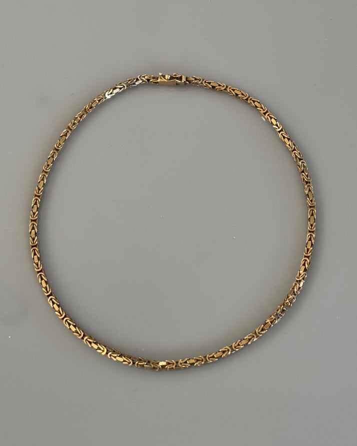 9k / 9ct Vintage Solid Gold Byzantine Chain