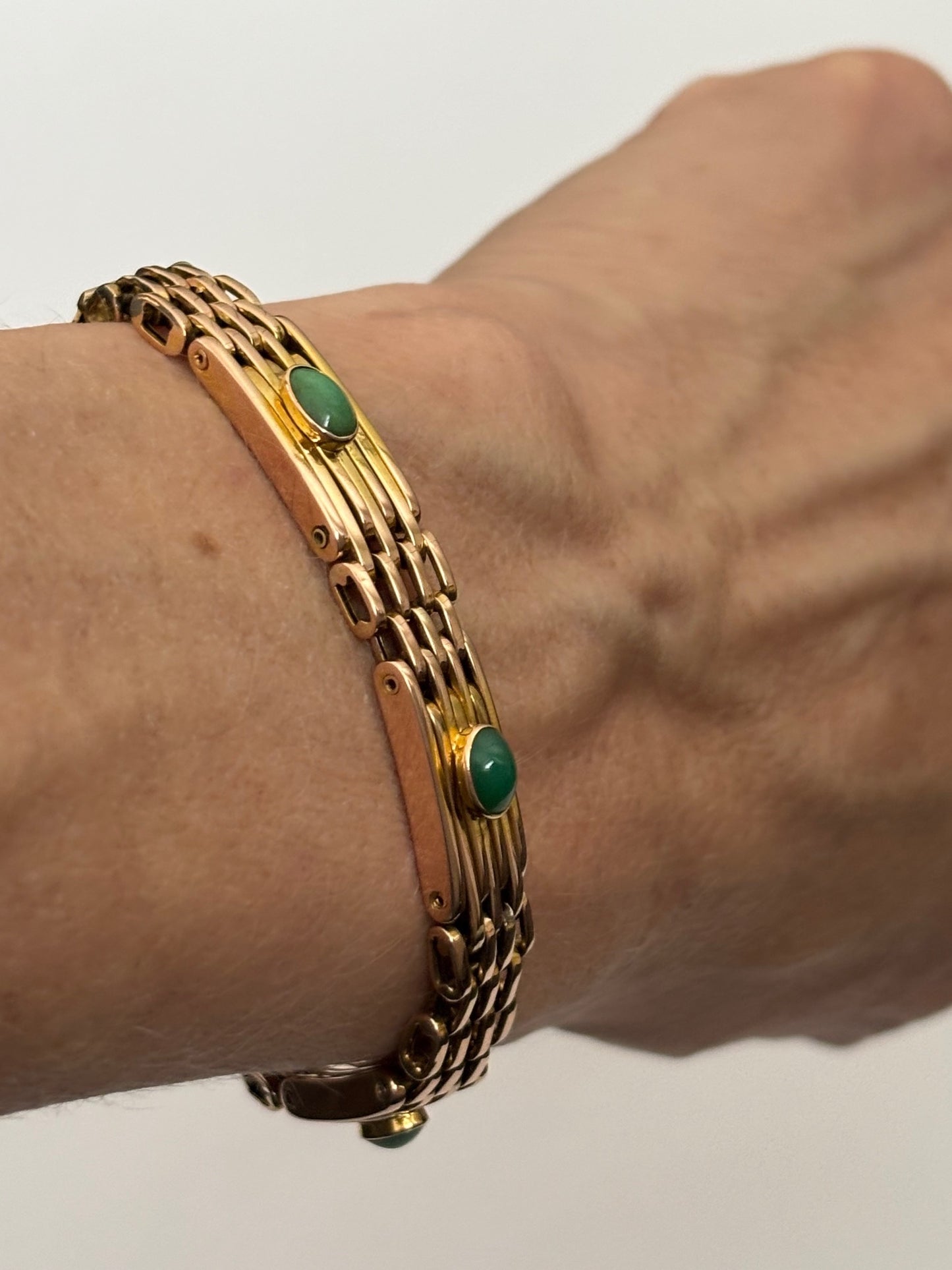 Gorgeous 15k Antique Bracelet w Turquoise Stones