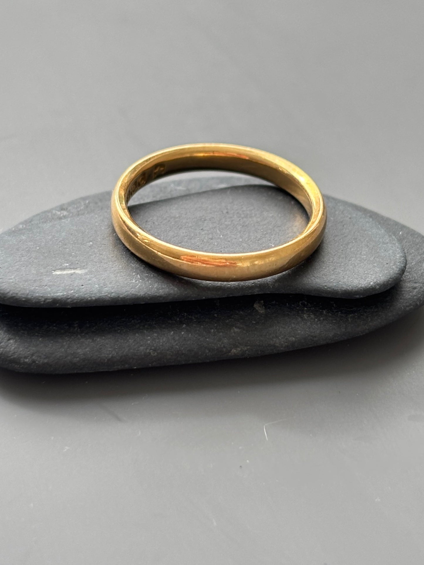 Gorgeous Antique 18k Gold Band Ring 6.25 / L 1/2