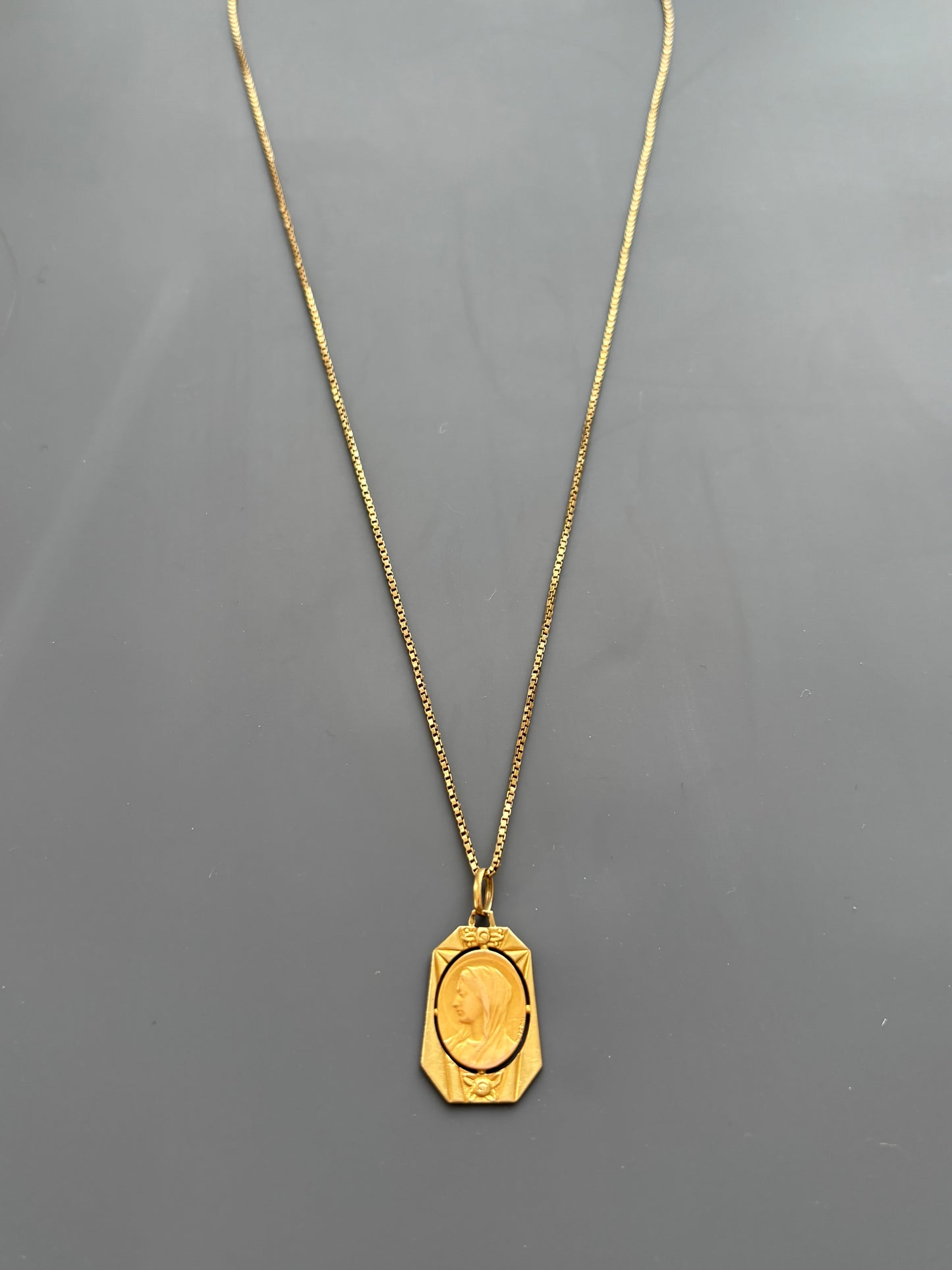 18k Mary Medallian and Chain