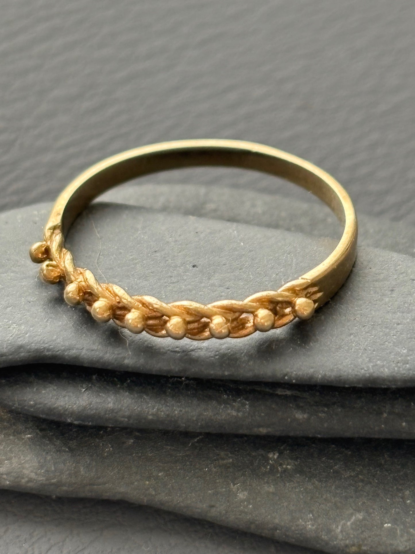 Vintage 9k Gold Chain Ring