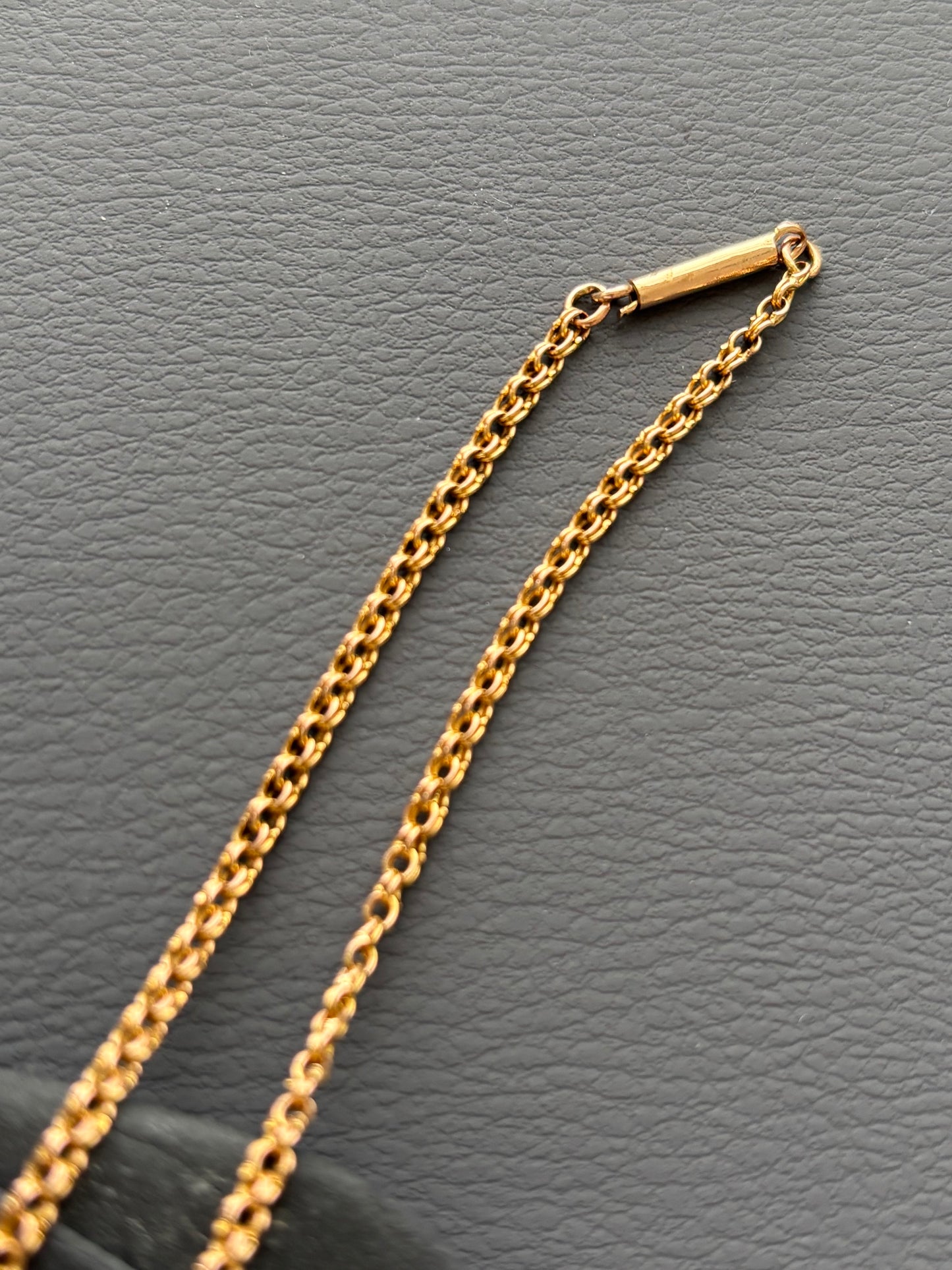 Beautiful Vintage 9k Gold Chain Necklace