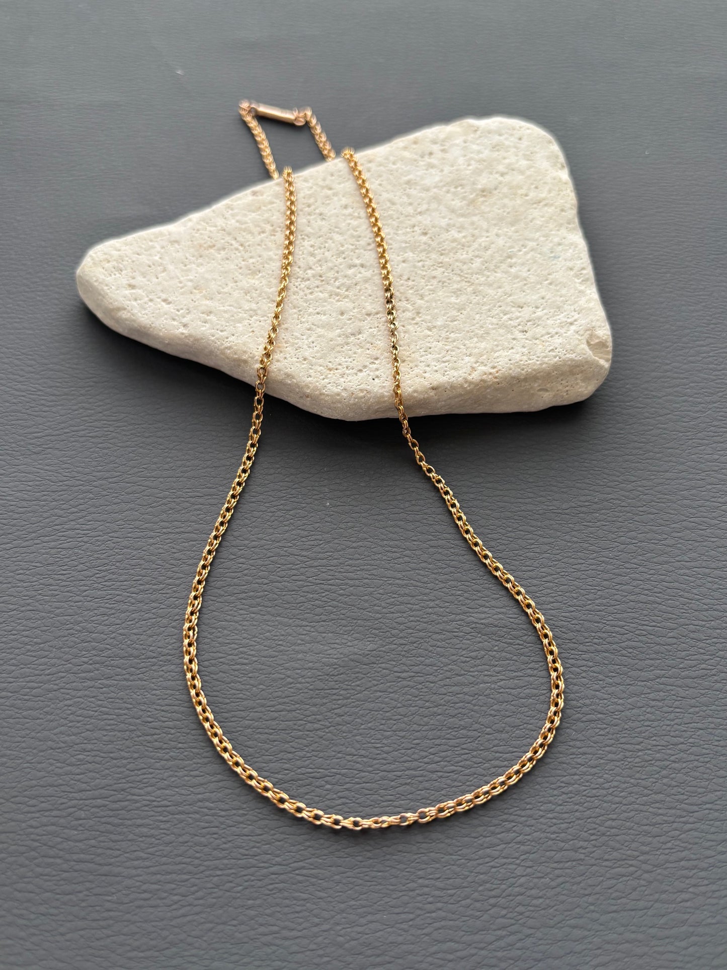 Beautiful Vintage 9k Gold Chain Necklace