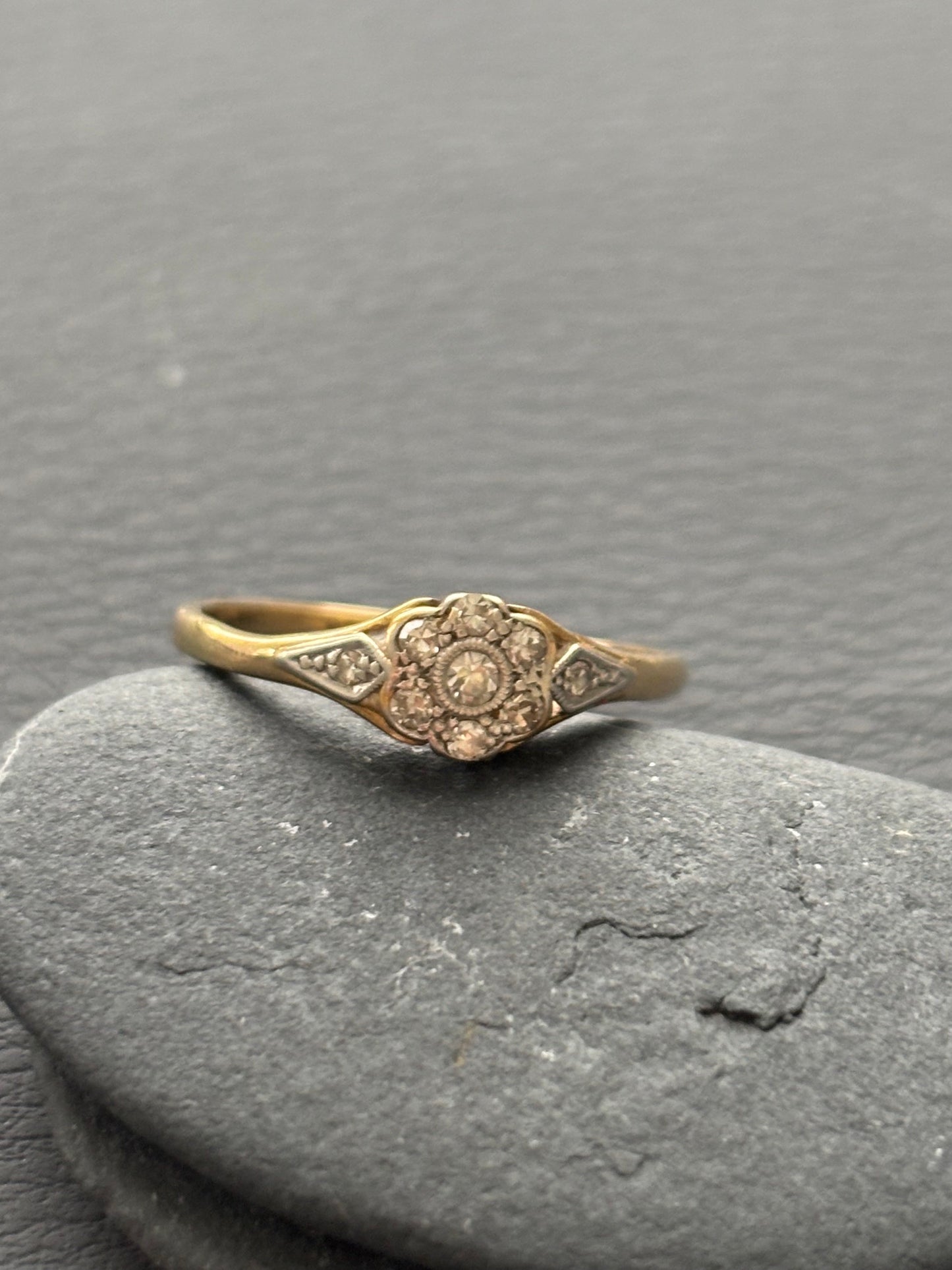 Antique 18k Gold and Diamond Flower Ring