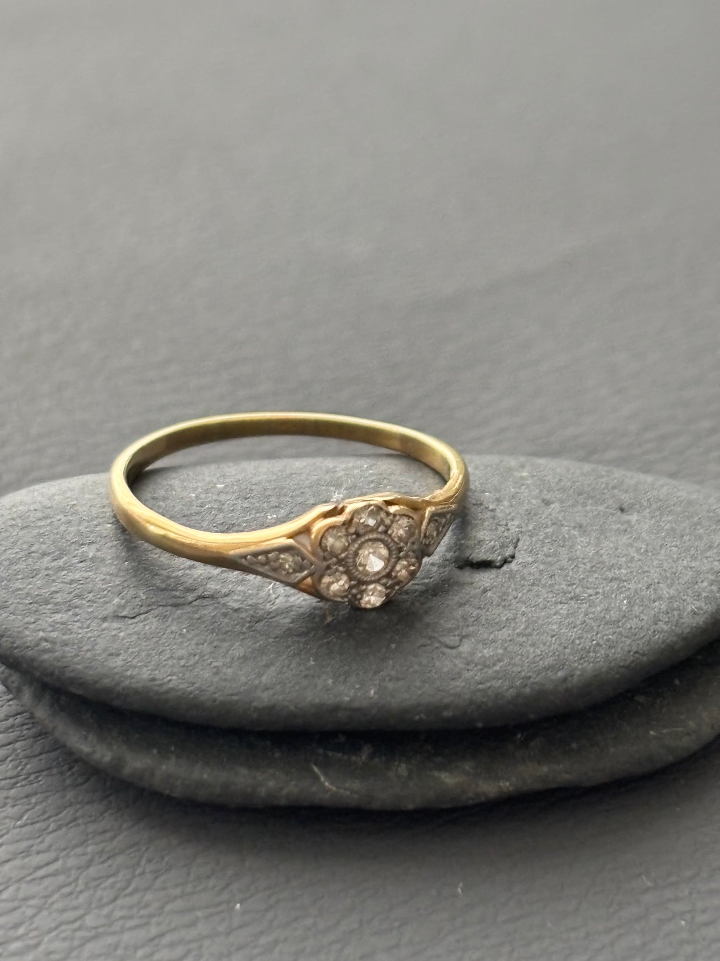Antique 18k Gold and Diamond Flower Ring
