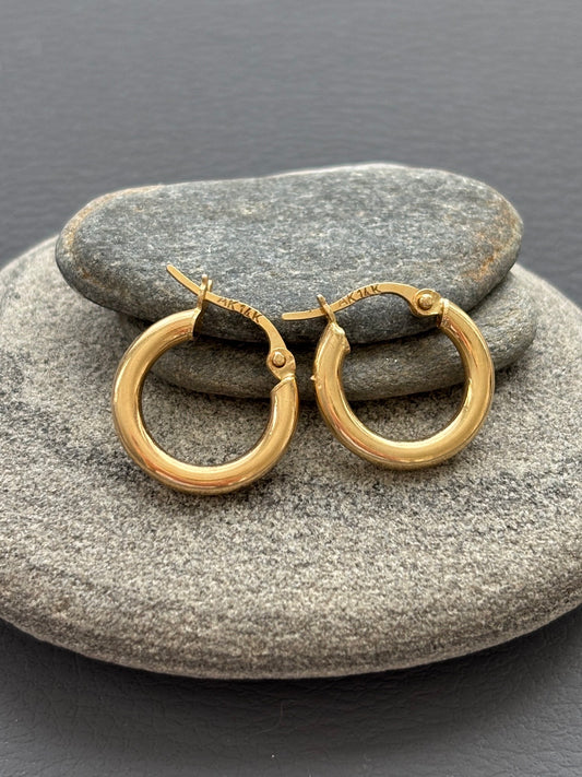 Vintage 14k Gold Hoop Earrings
