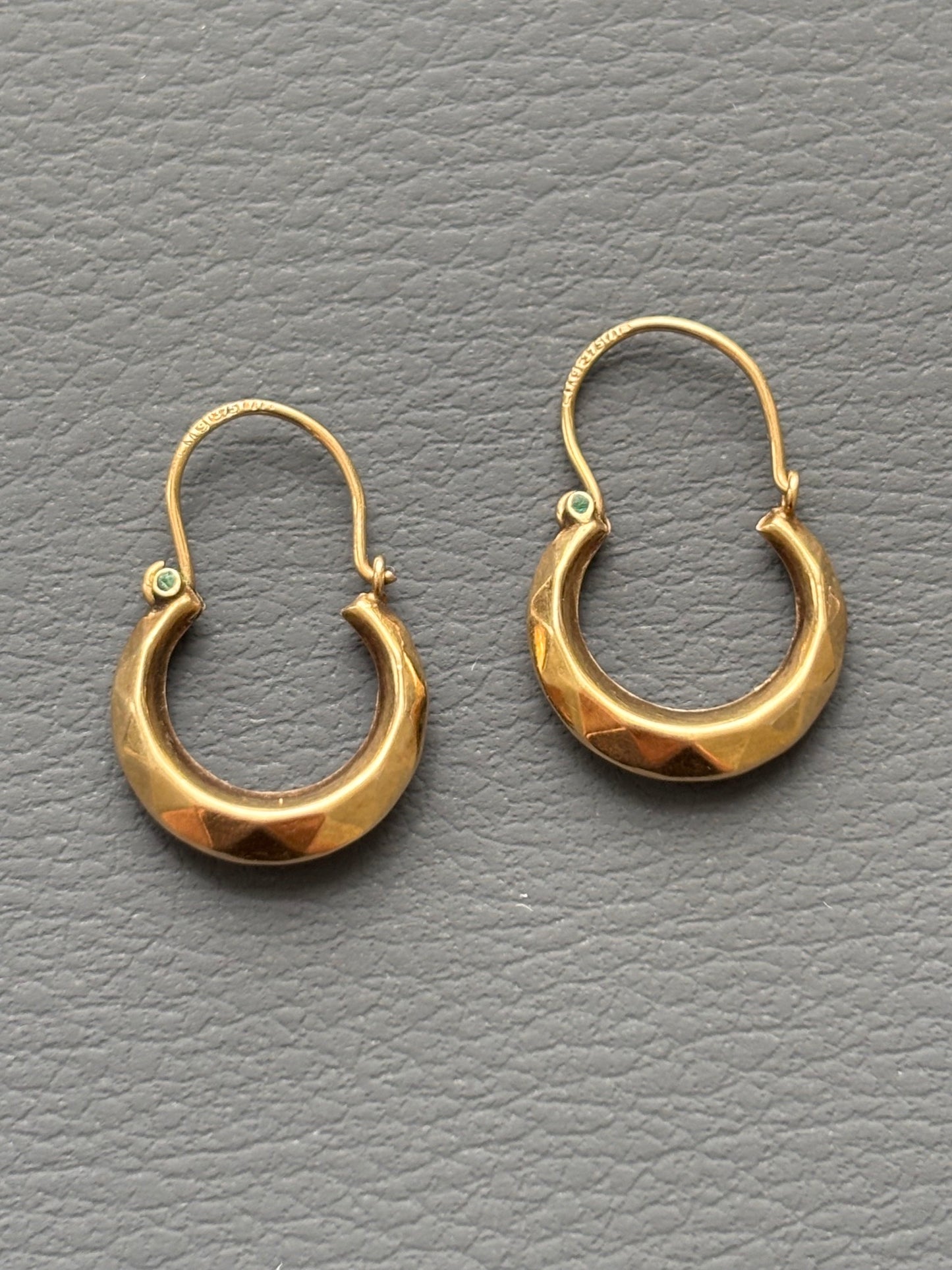 9k Gold Faceted Hoop Earrings