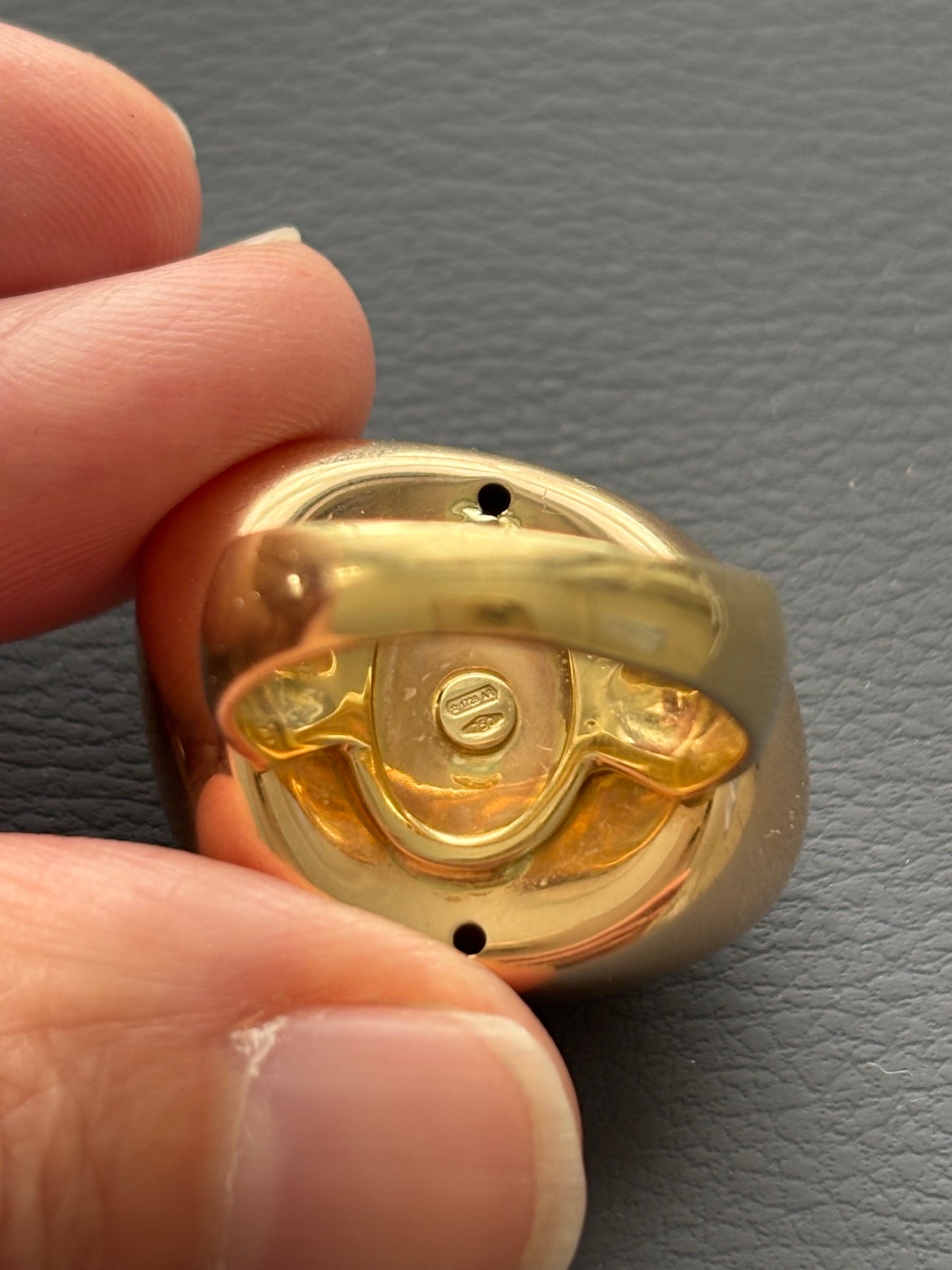 Stunning 18k Gold Italian Bombe Ring