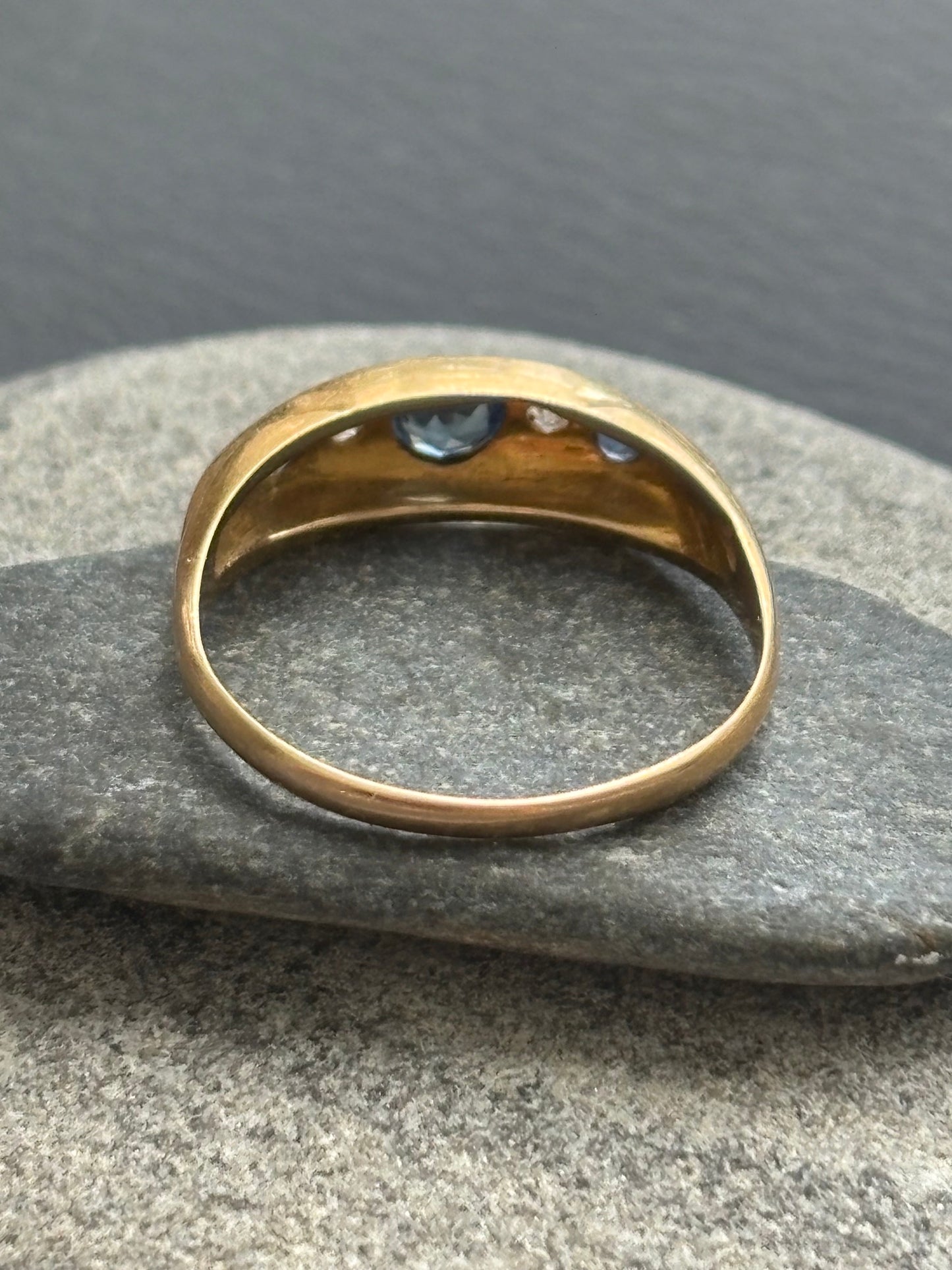 Antique 18k Gold Diamond and Sapphire Ring