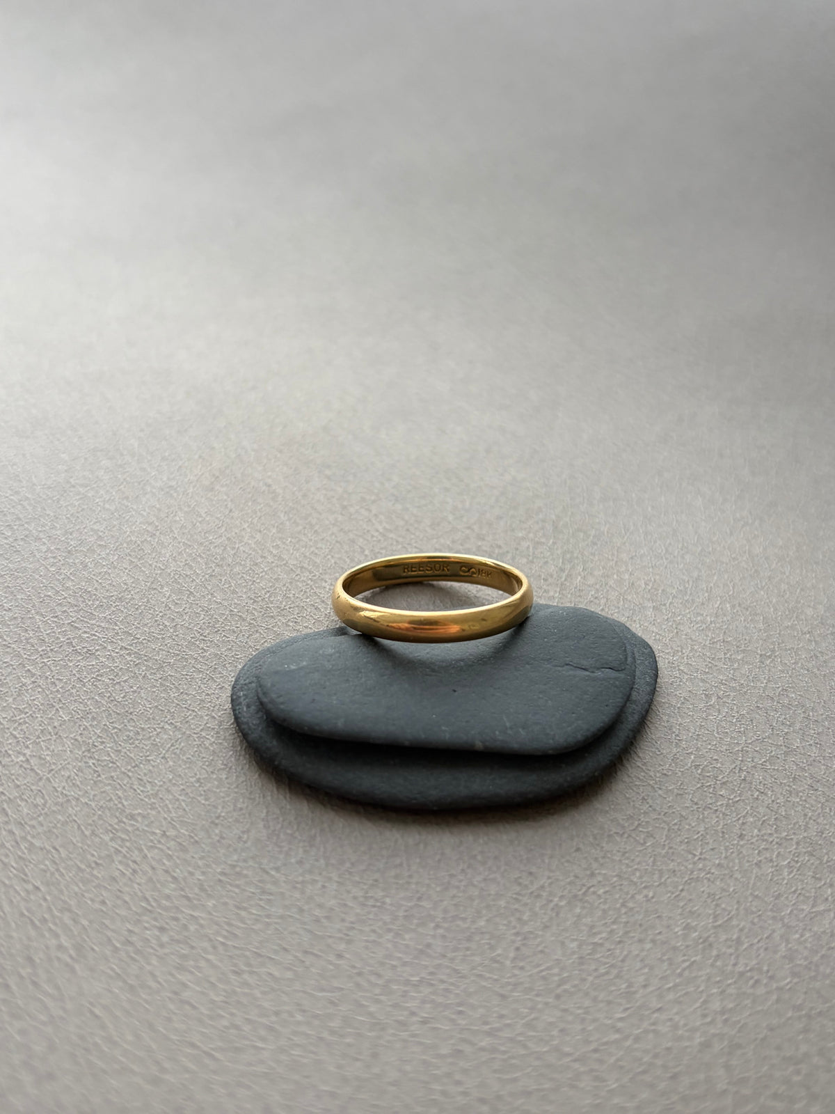 Vintage 18k Gold Band Ring