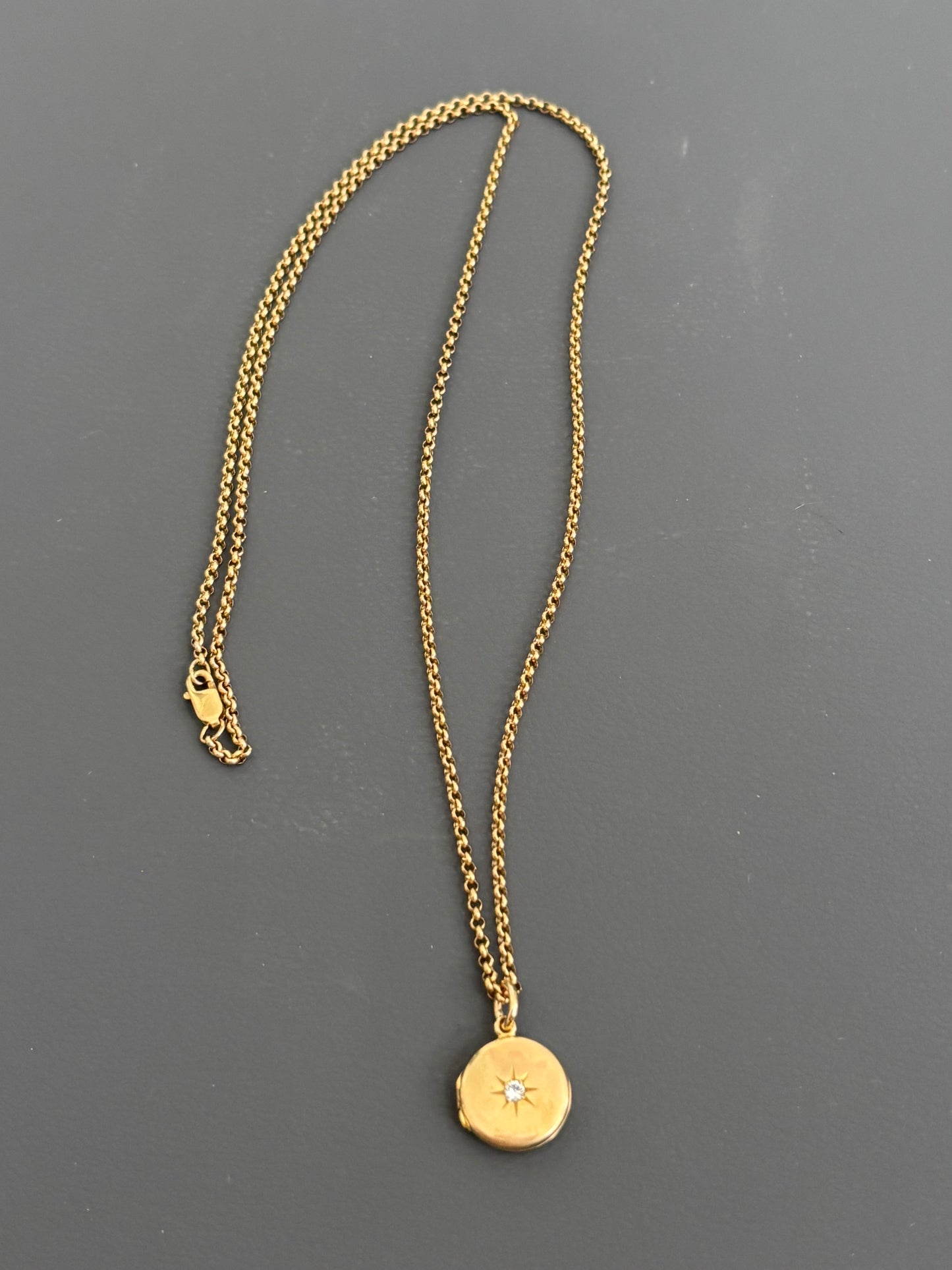 Antique Victorian 9k Gold Locket w/ Diamond on 9k Belcher Chain