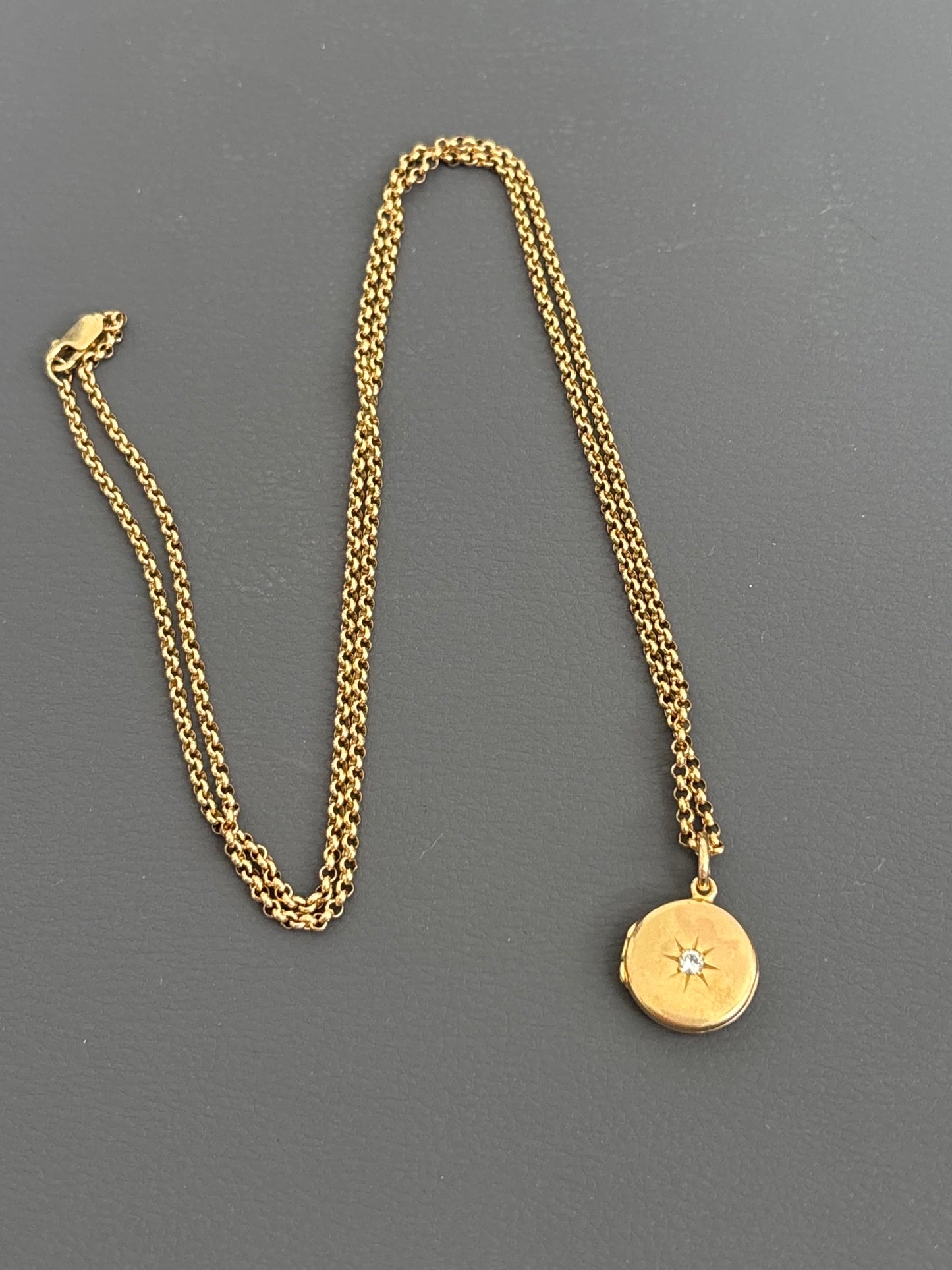 Antique Victorian 9k Gold Locket w/ Diamond on 9k Belcher Chain