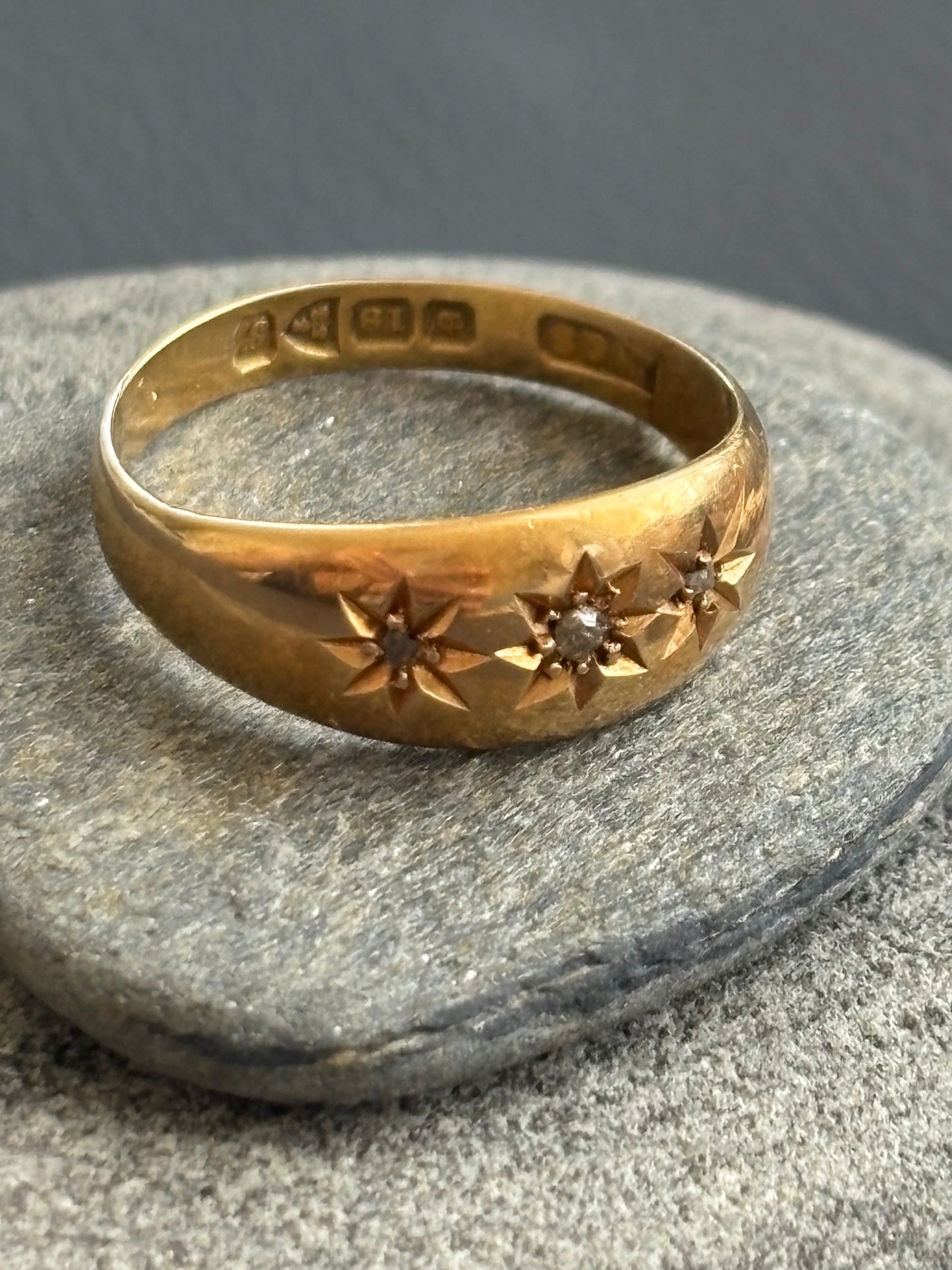 Antique 18k Gold and Diamond Gypset Ring