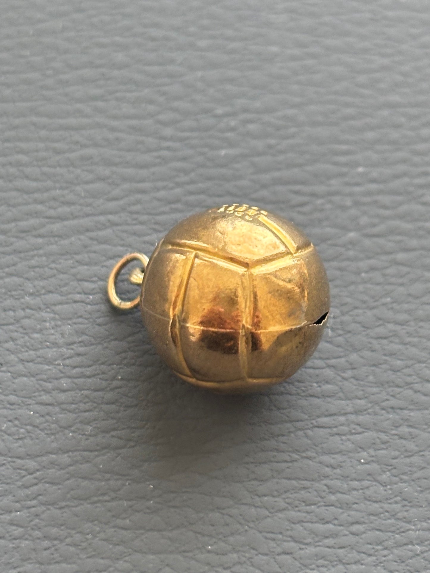 Vintage 9k Gold Volleyball Charm