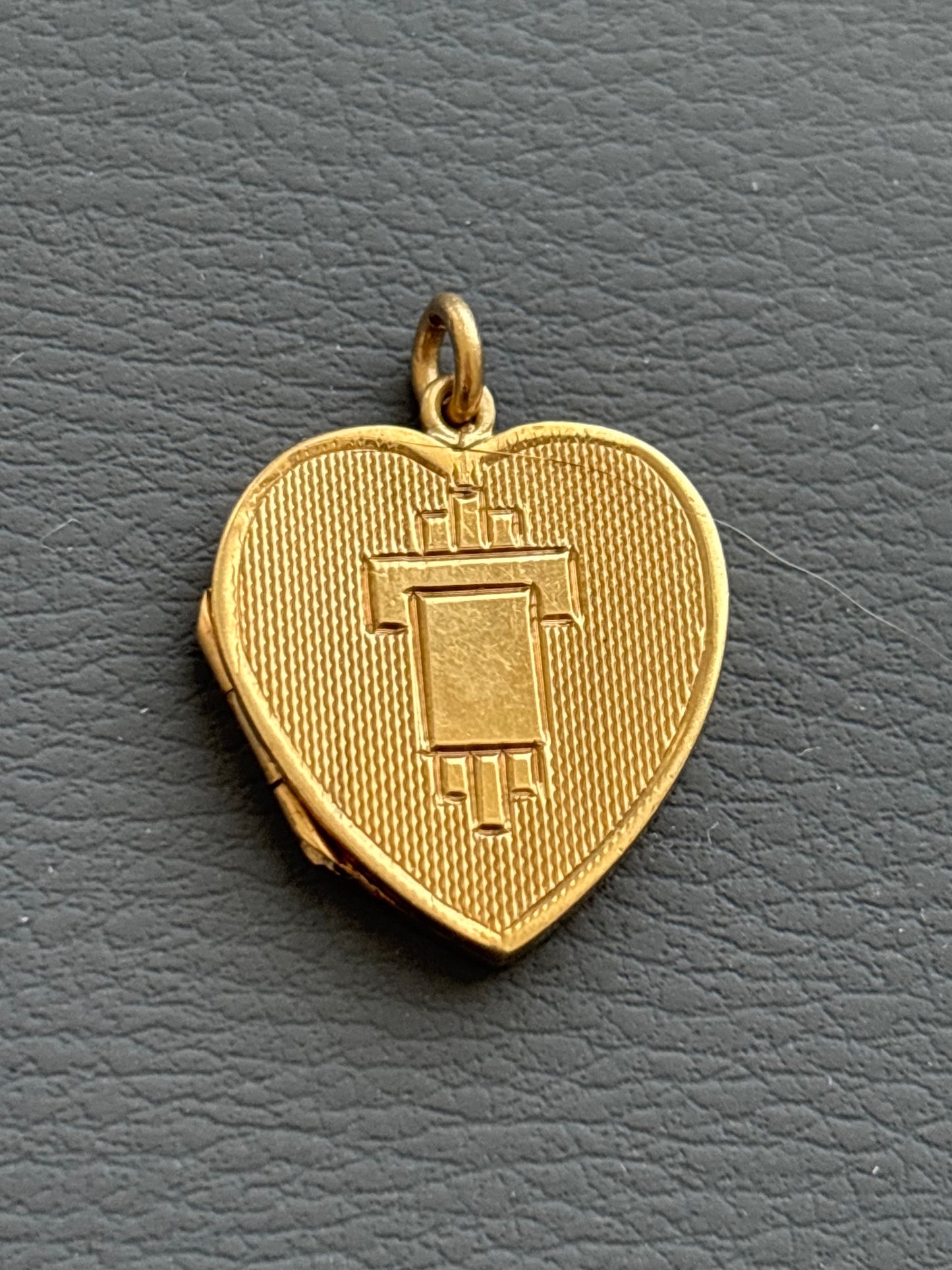 Vintage 9k Gold Engine Turned Heart Locket