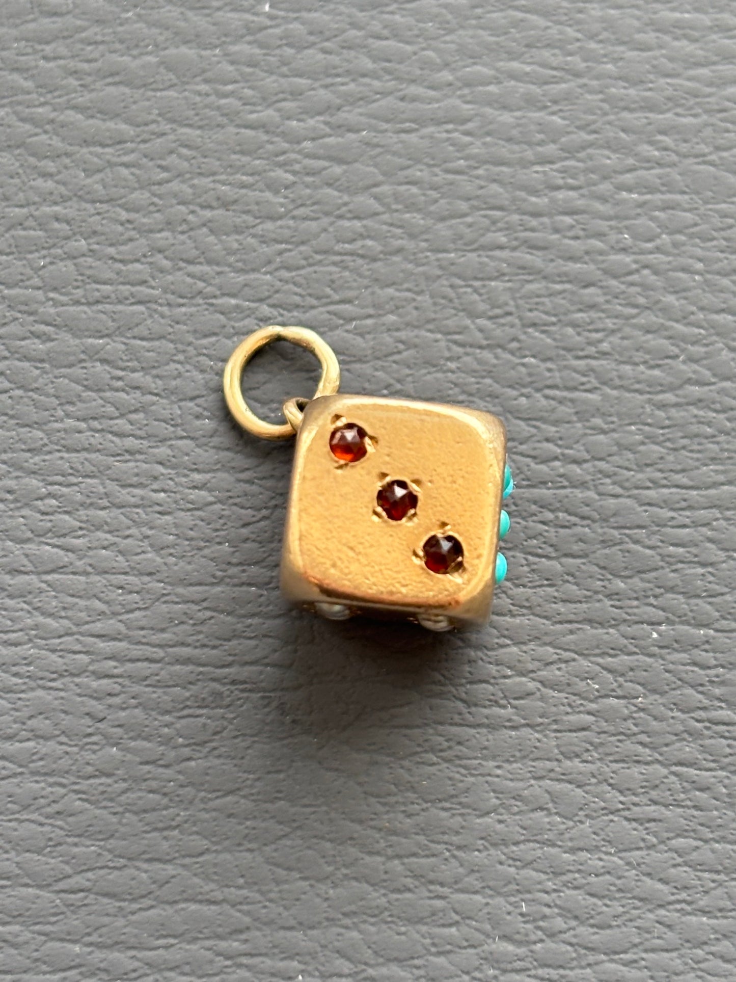 Vintage 9ct Gold Gemset Dice Charm