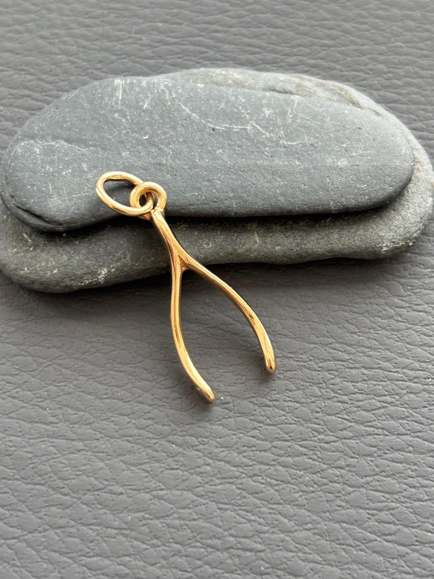 9k Gold Lucky Wishbone Charm