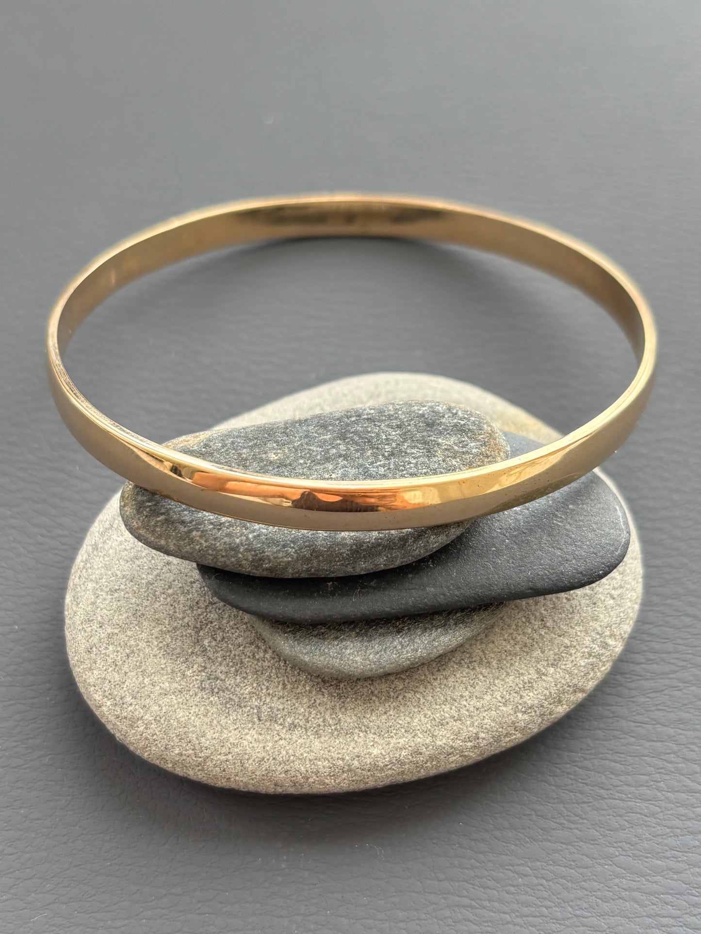 9k Gold London Hallmarked Bangle | 1994