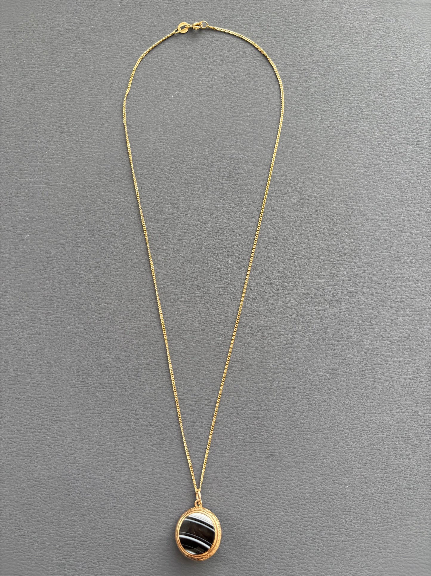 Vintage Necklace 9k Gold Striped Agate Pendant on 18k Gold Chain