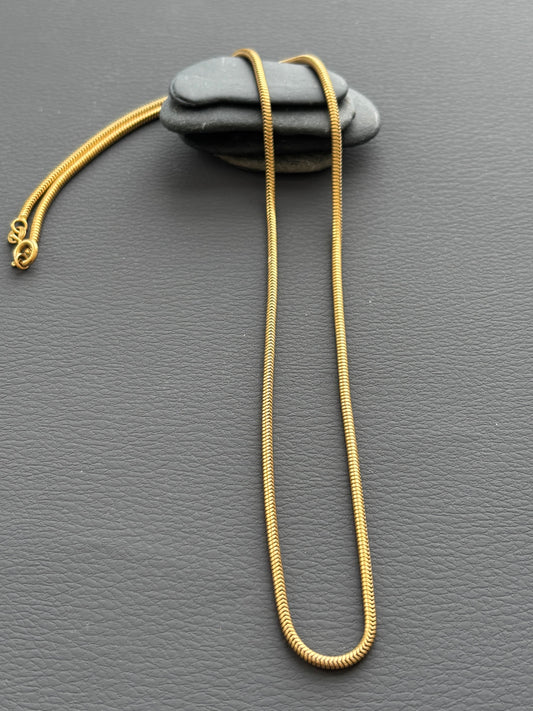 Vintage 18k Gold Snake Chain Necklace