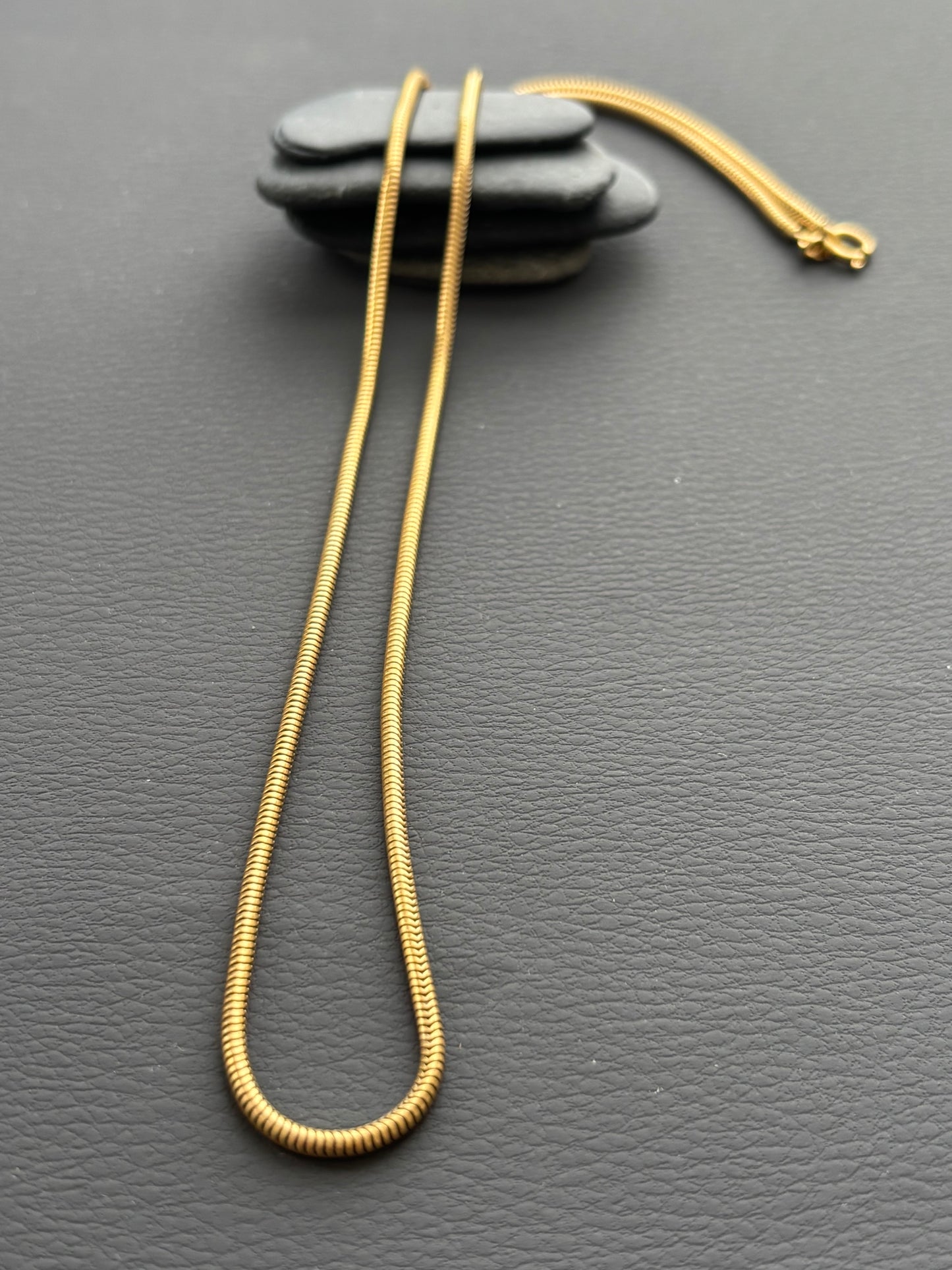 Vintage 18k Gold Snake Chain Necklace