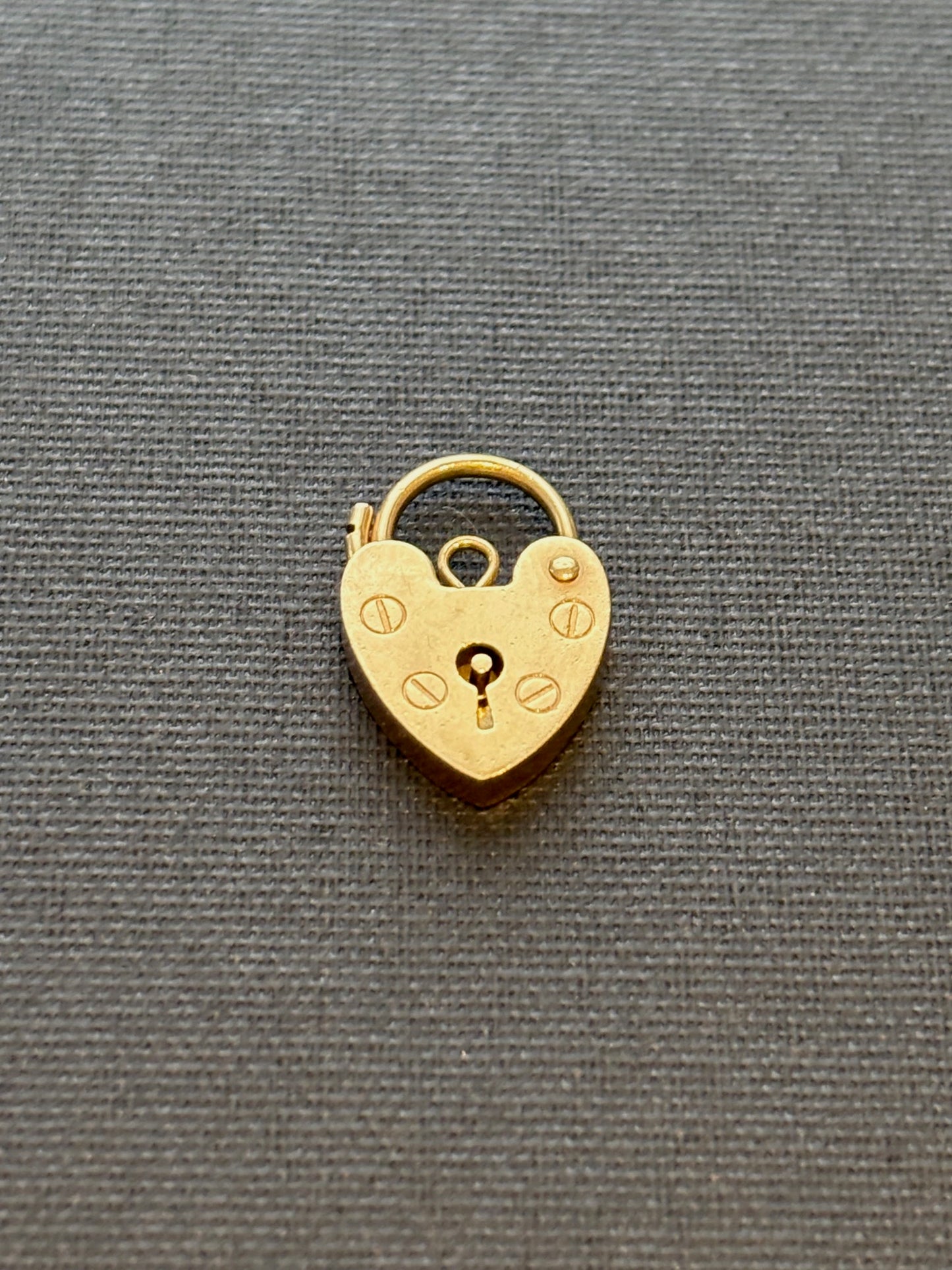 Vintage 9k Gold Heart Padlock Pendant / Charm