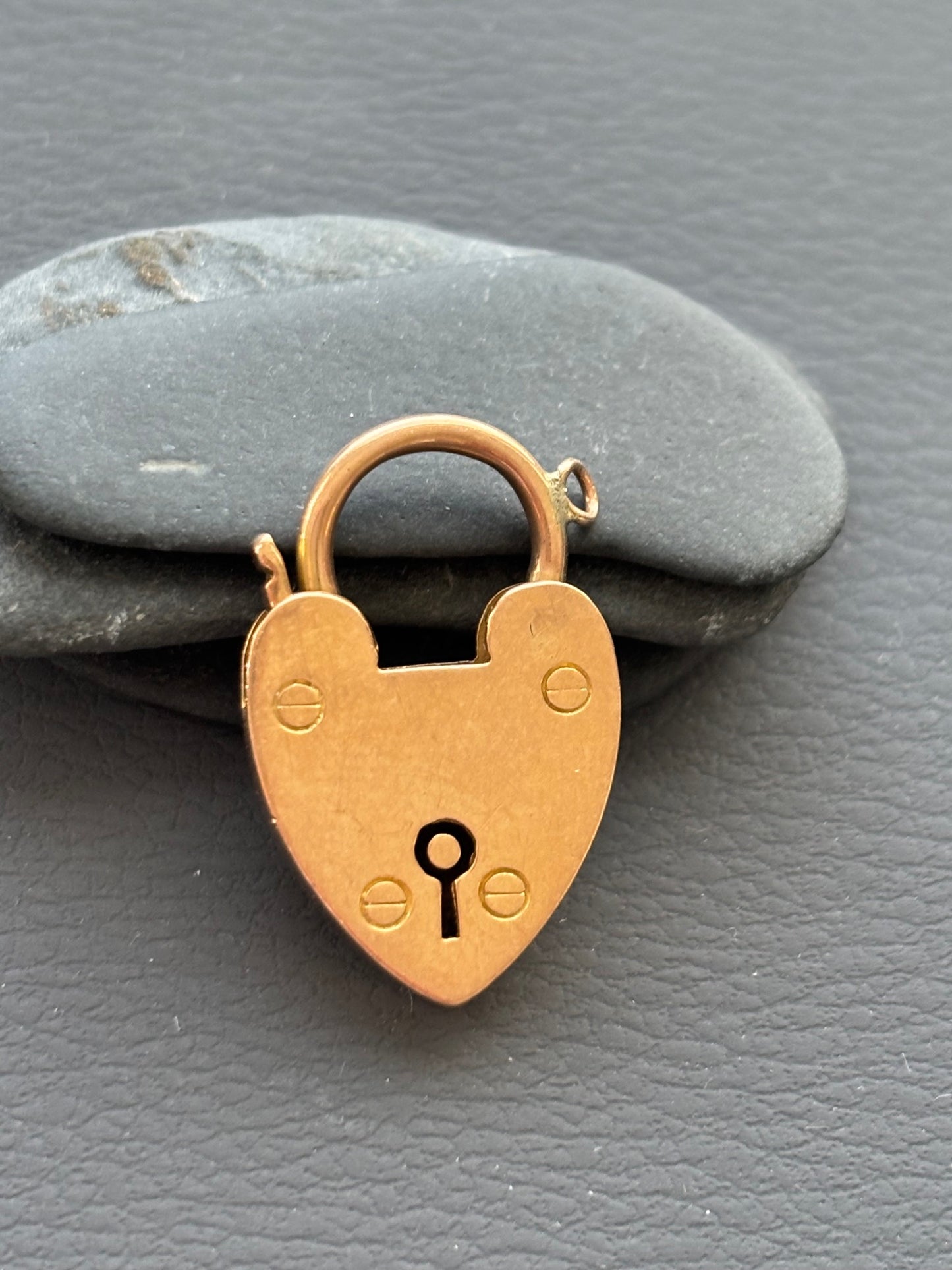 Vintage 9k Gold Heart Padlock Charm