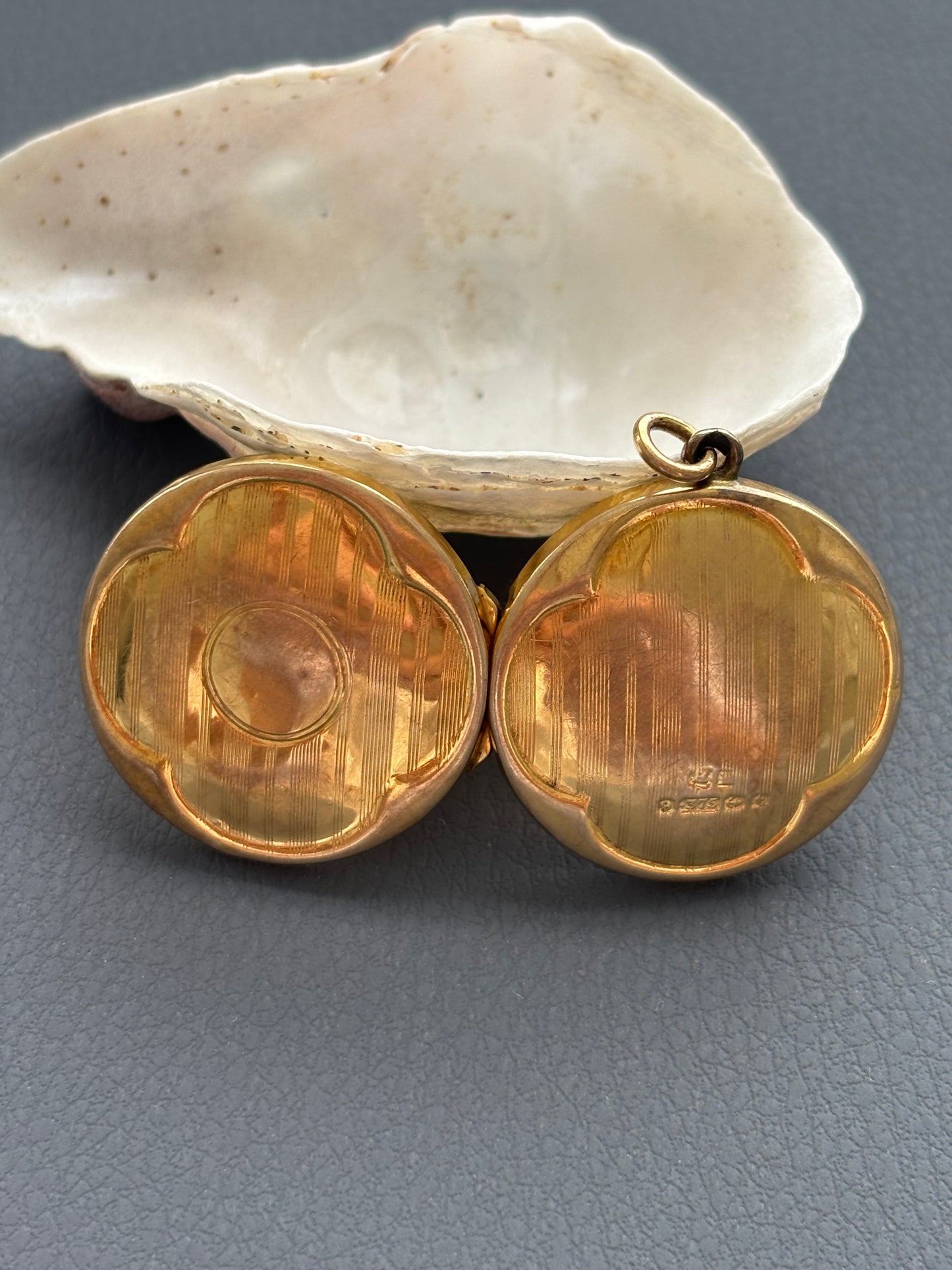 Antique 9k Gold Circular Locket