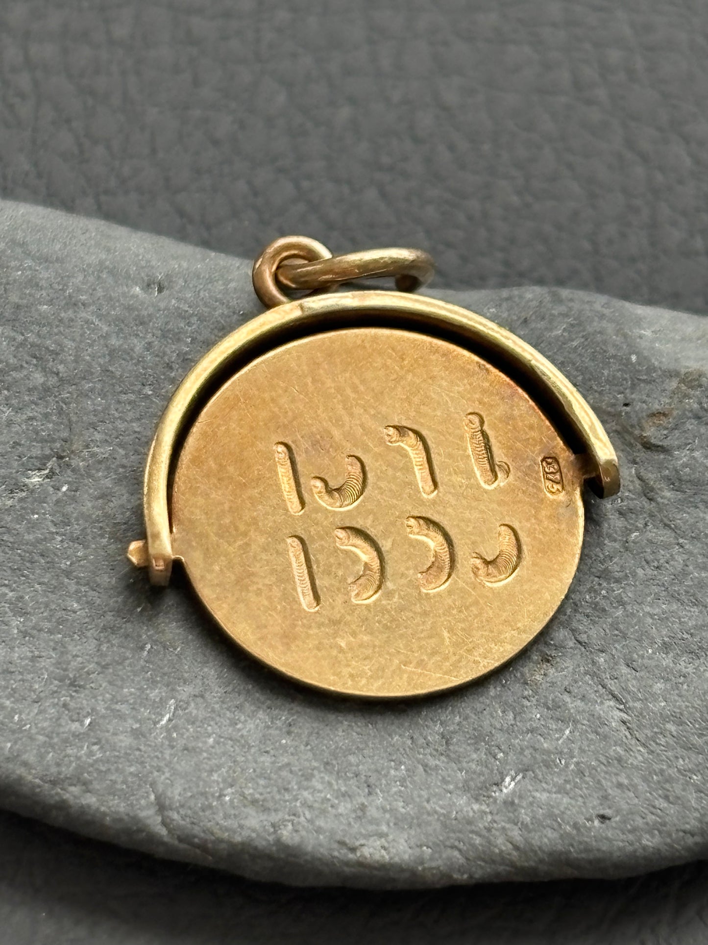 Vintage 9k Gold Good Luck Spinner Charm
