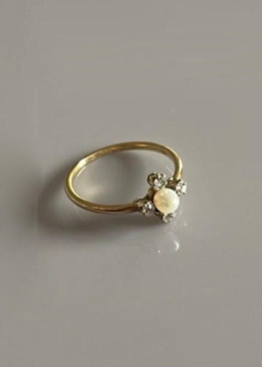 Edwardian 18ct Gold Diamond & Seed Pearl Ring