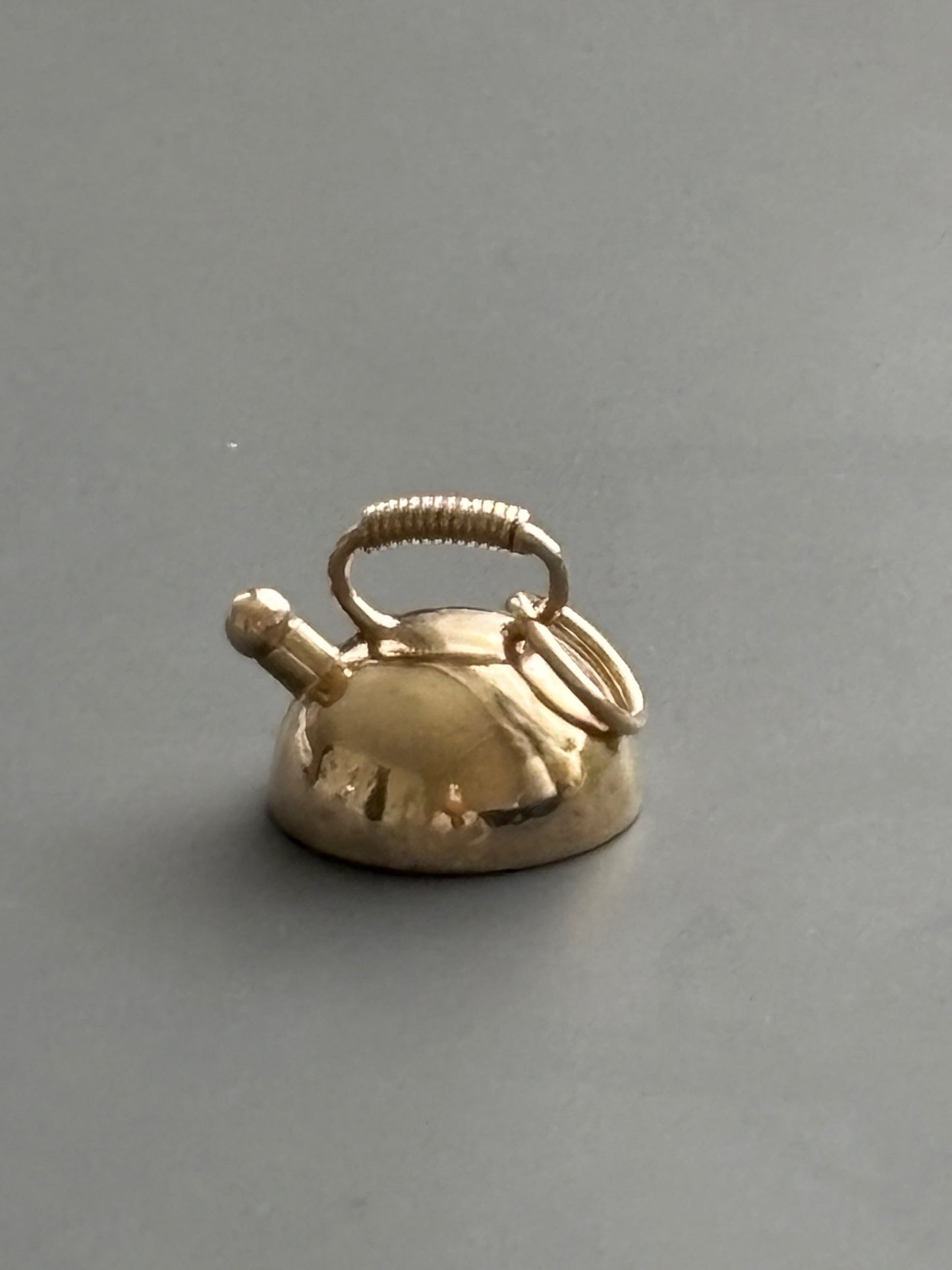 Vintage 9k Gold Tea Kettle Charm / Pendant