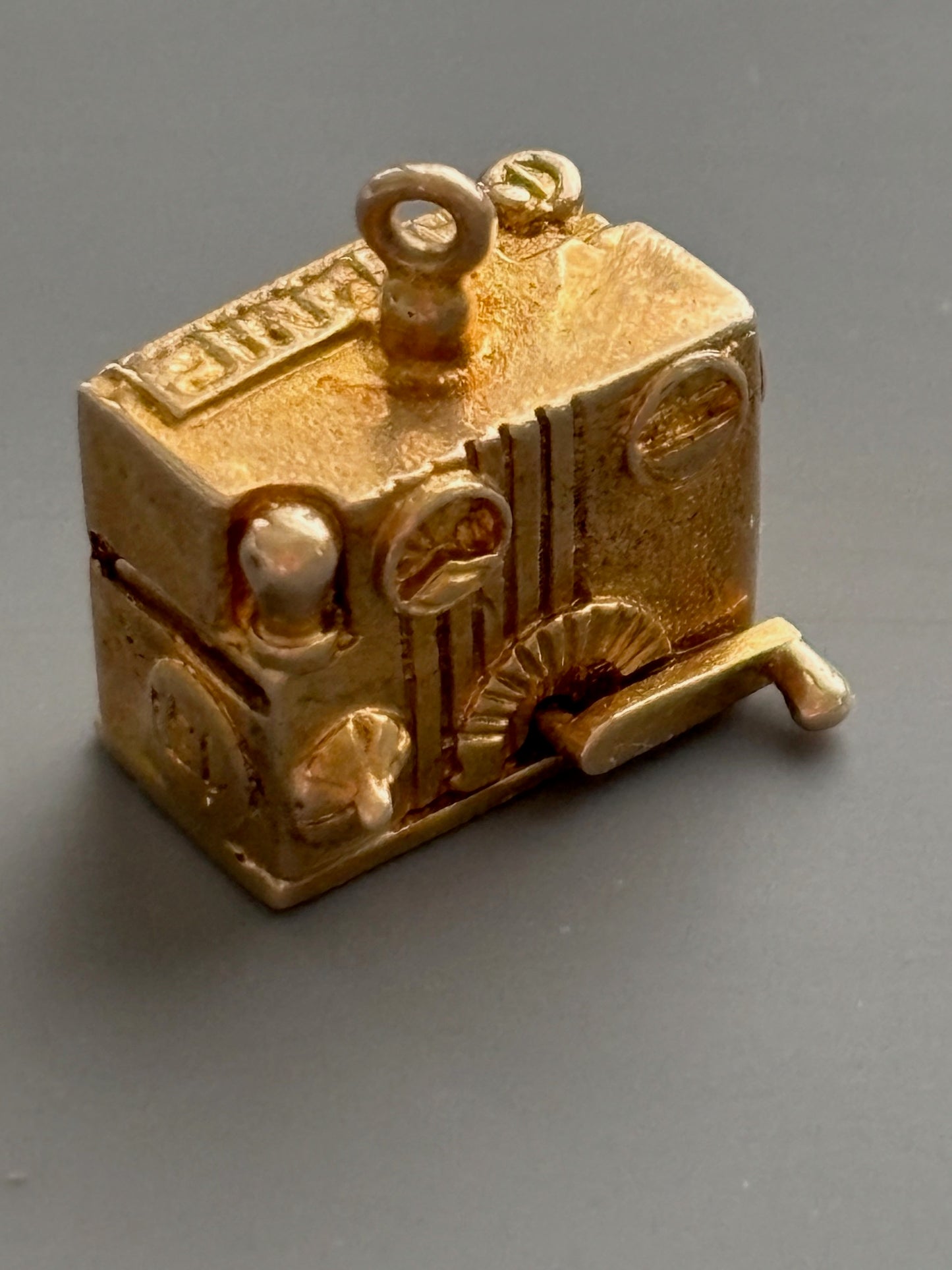 Vintage 9k Gold Movie Camera Charm Pendant