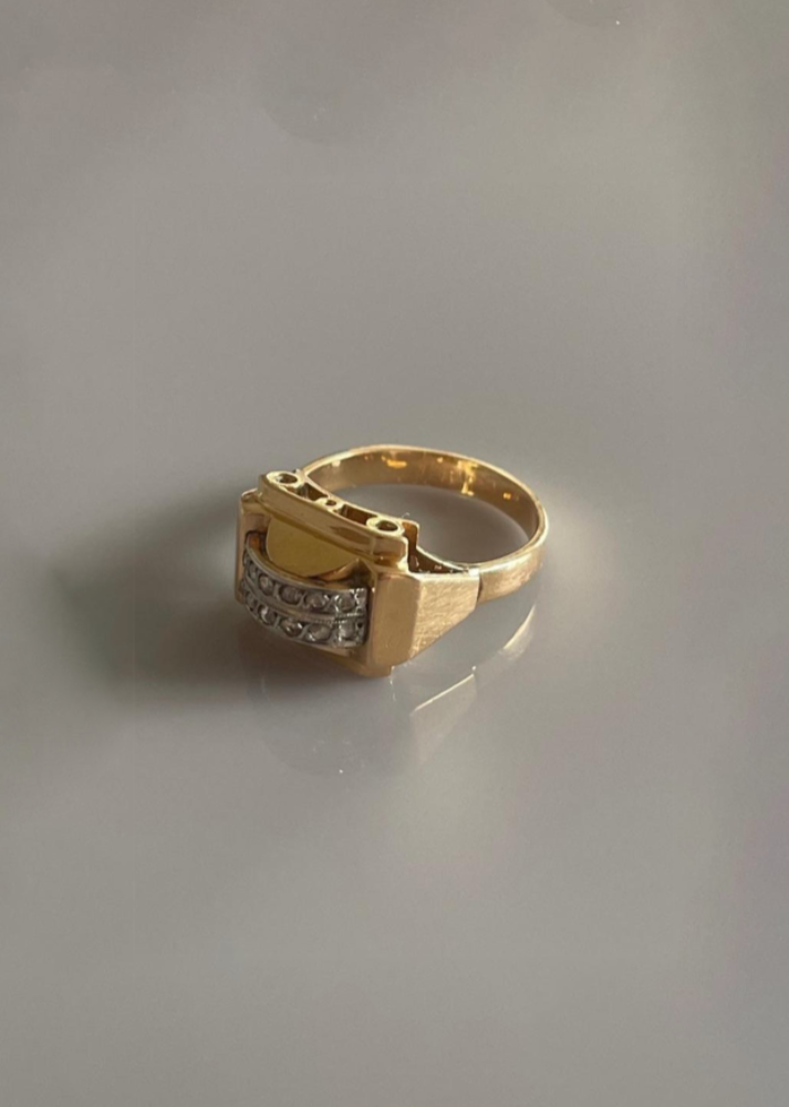 French 18ct Gold and Diamond Tank Ring