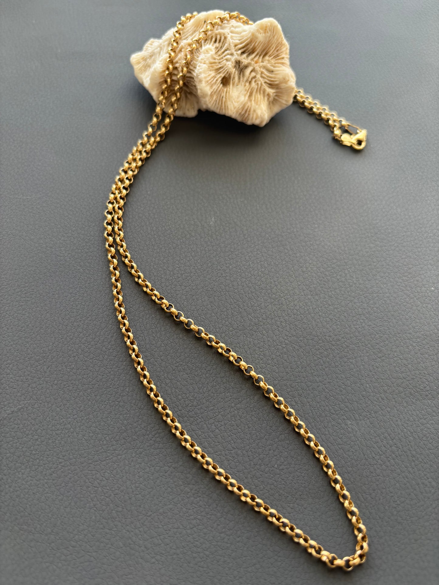 Vintage 9k Gold Rolo / Belcher Chain Necklace