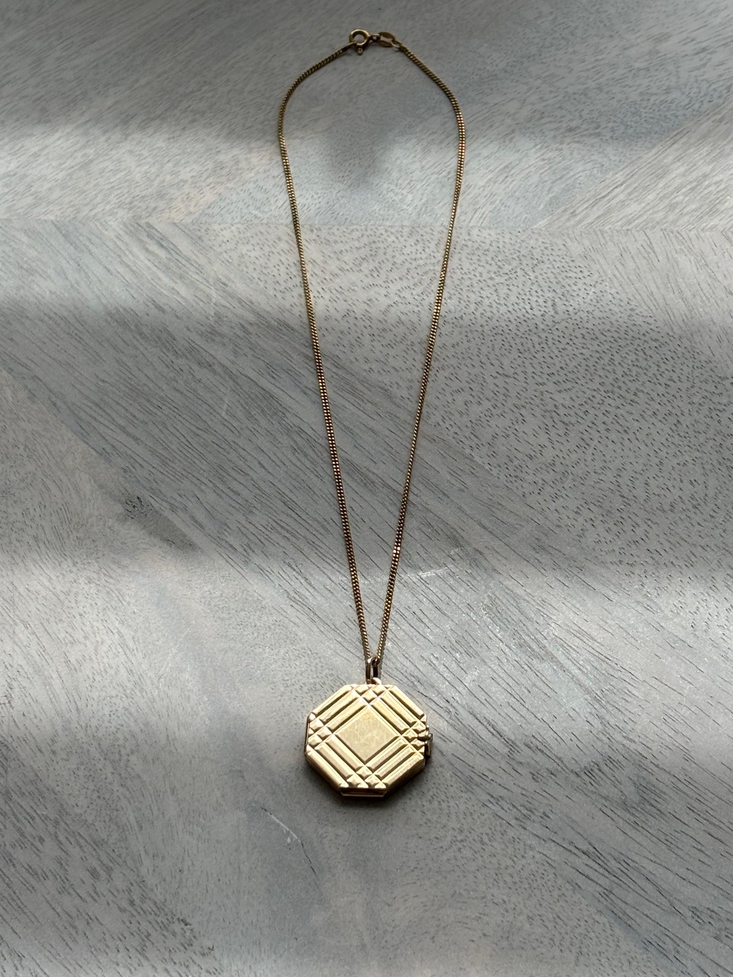 14k Mini Curb Chain and 4 way folding Pendant