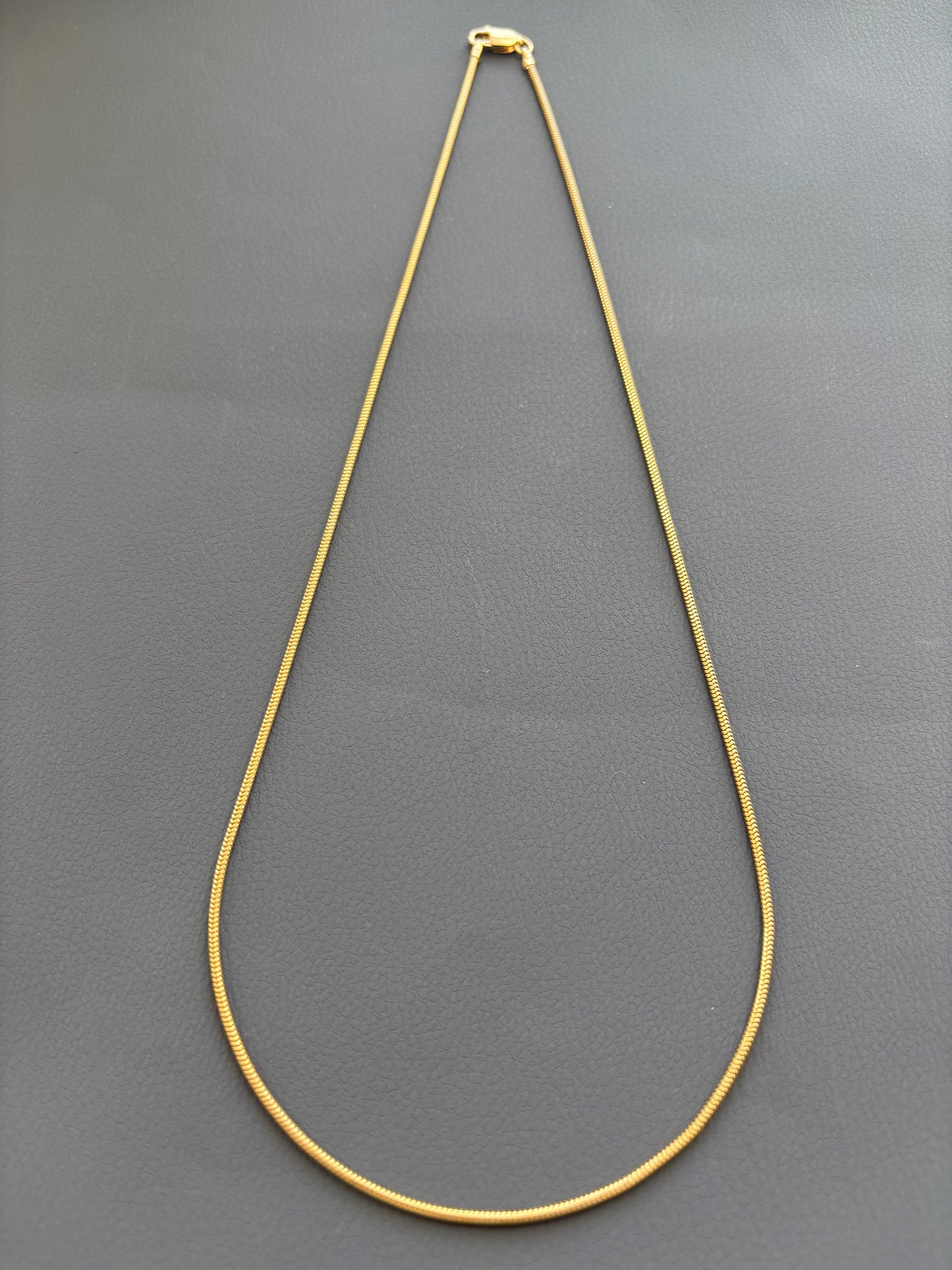 9k Gold Vintage Snake Chain Necklace