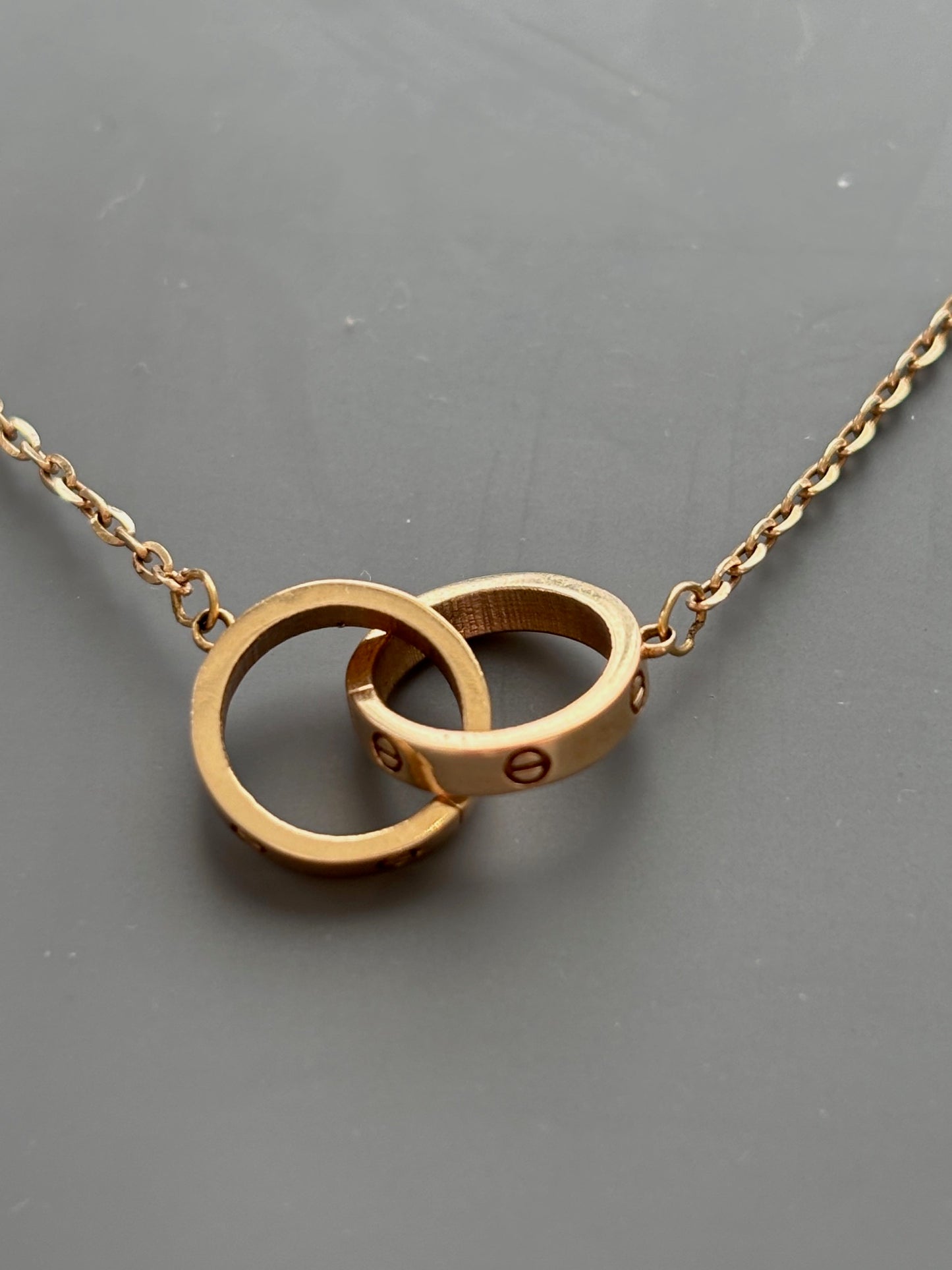 18k Interlocking Rings / Eternal Love Chain Necklace