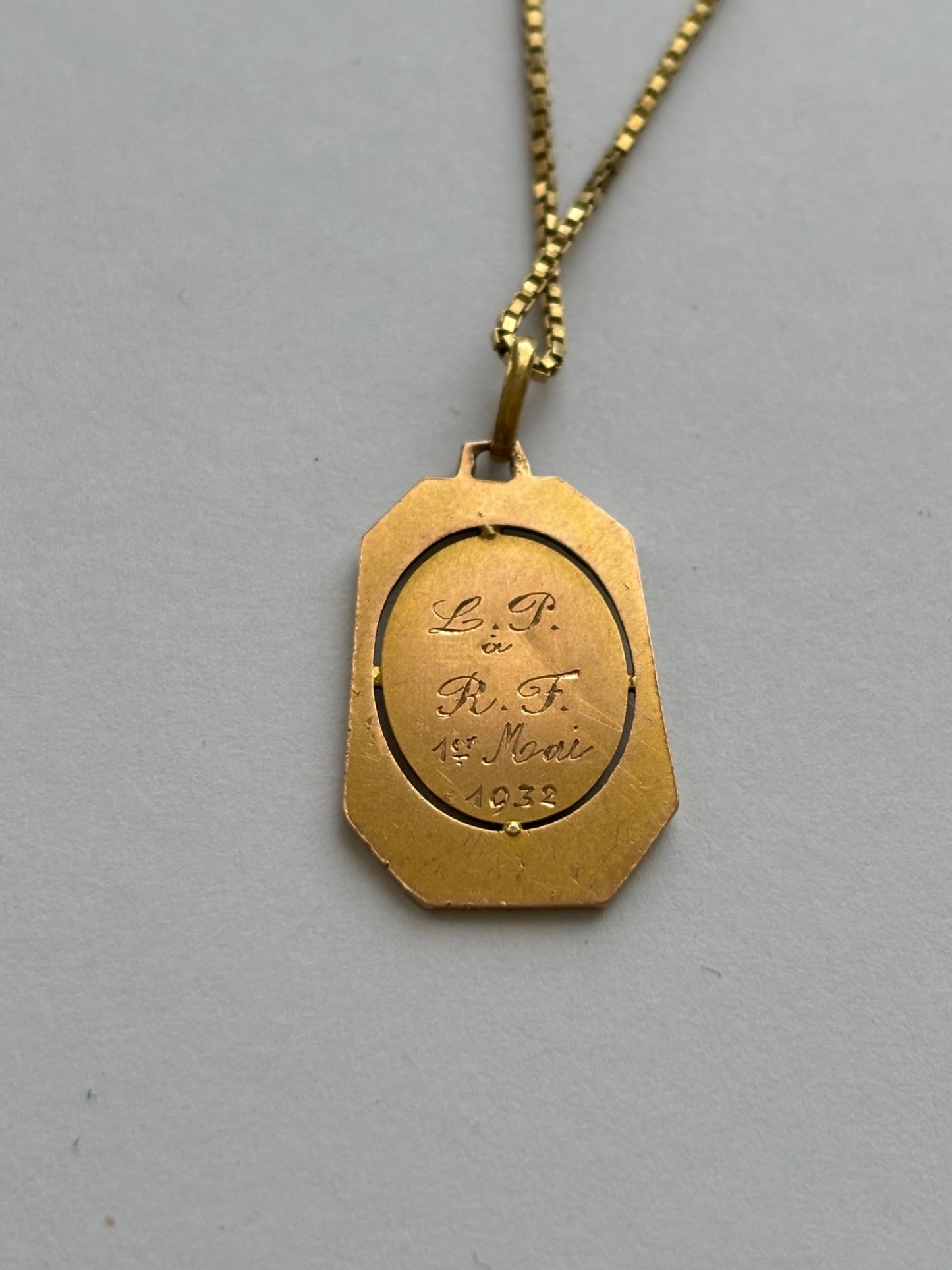 18k Mary Medallian and Chain