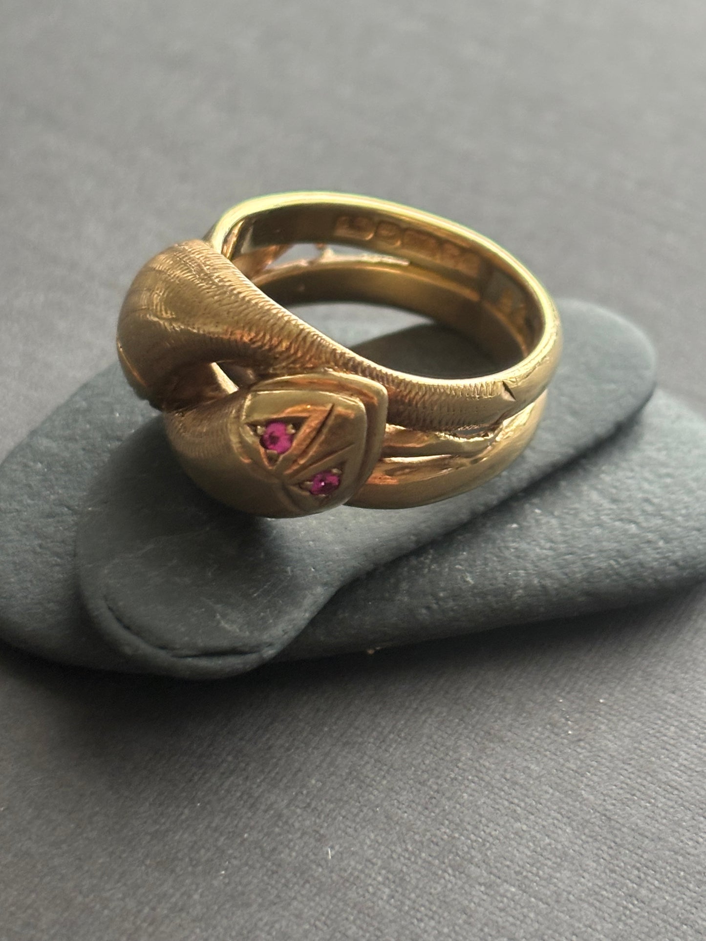 Vintage 9k Gold Snake Ring with Ruby Eyes