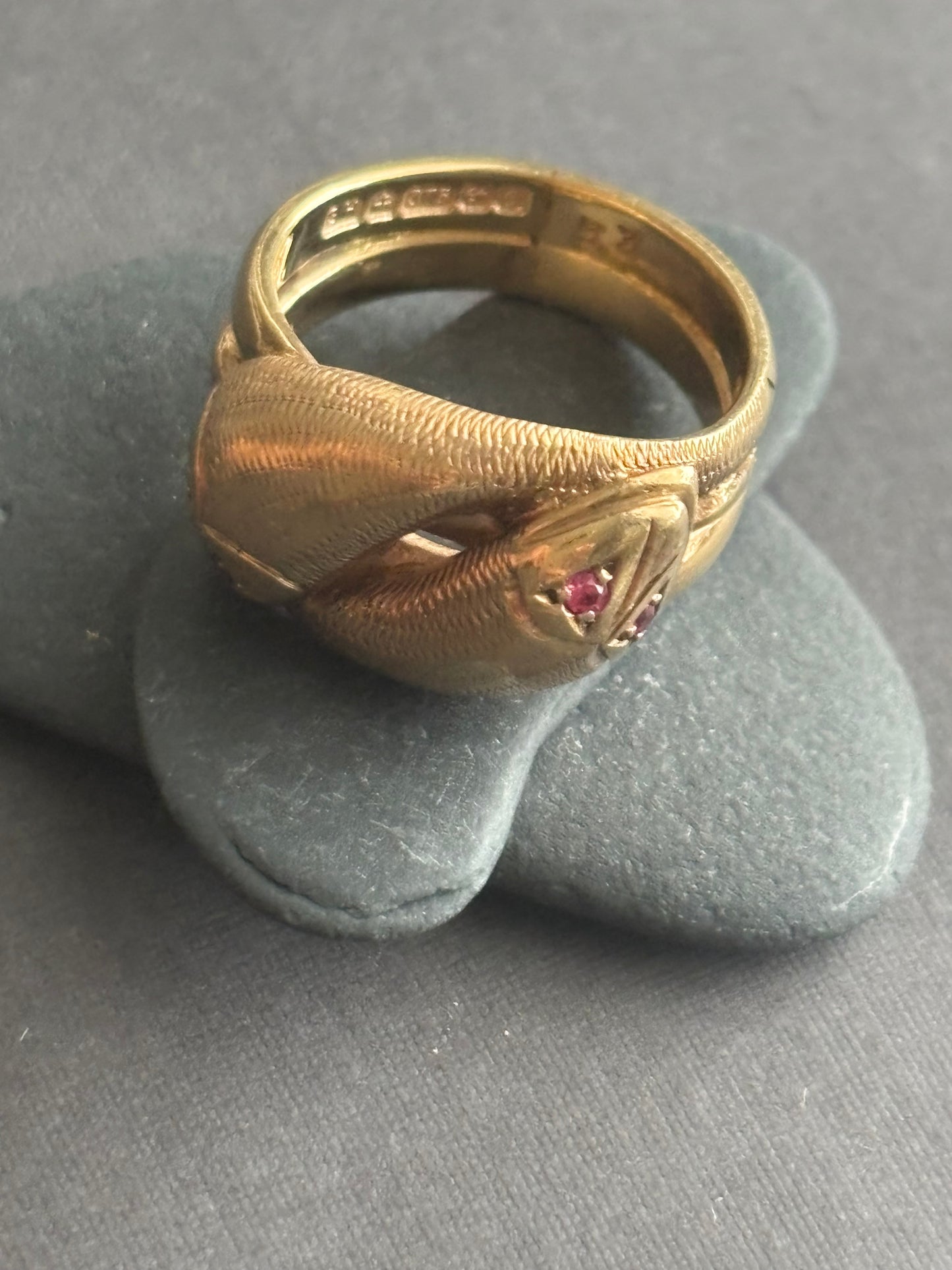 Vintage 9k Gold Snake Ring with Ruby Eyes