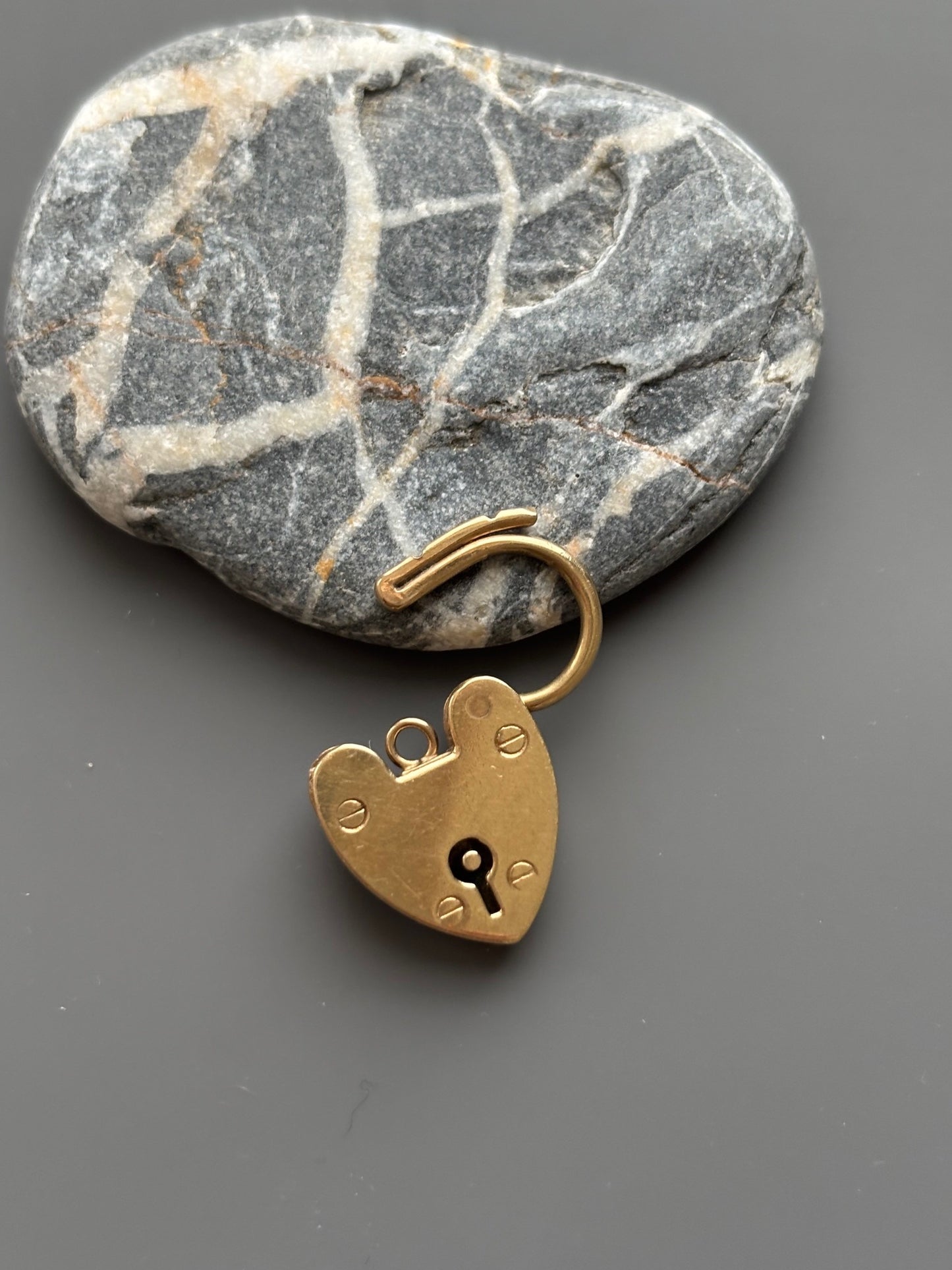 Vintage 9k Gold Heart Lock Pendant Charm