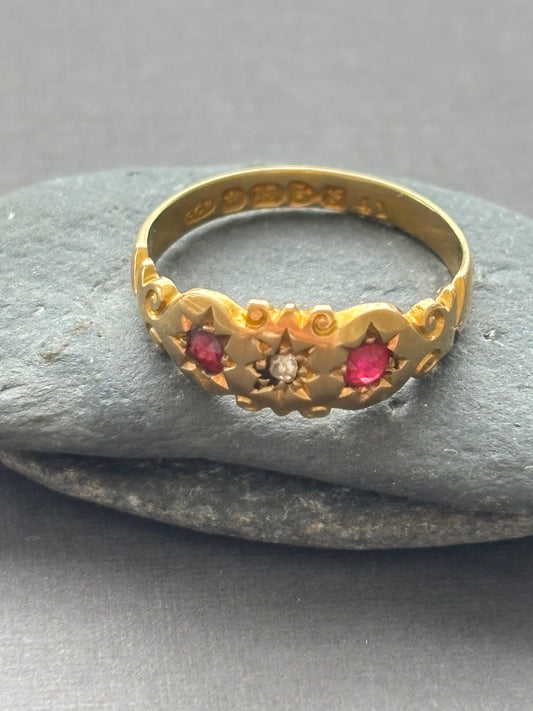 Antique 18k Gold, Ruby and  Diamond Gypsy-Set Ring — Chester, 1907